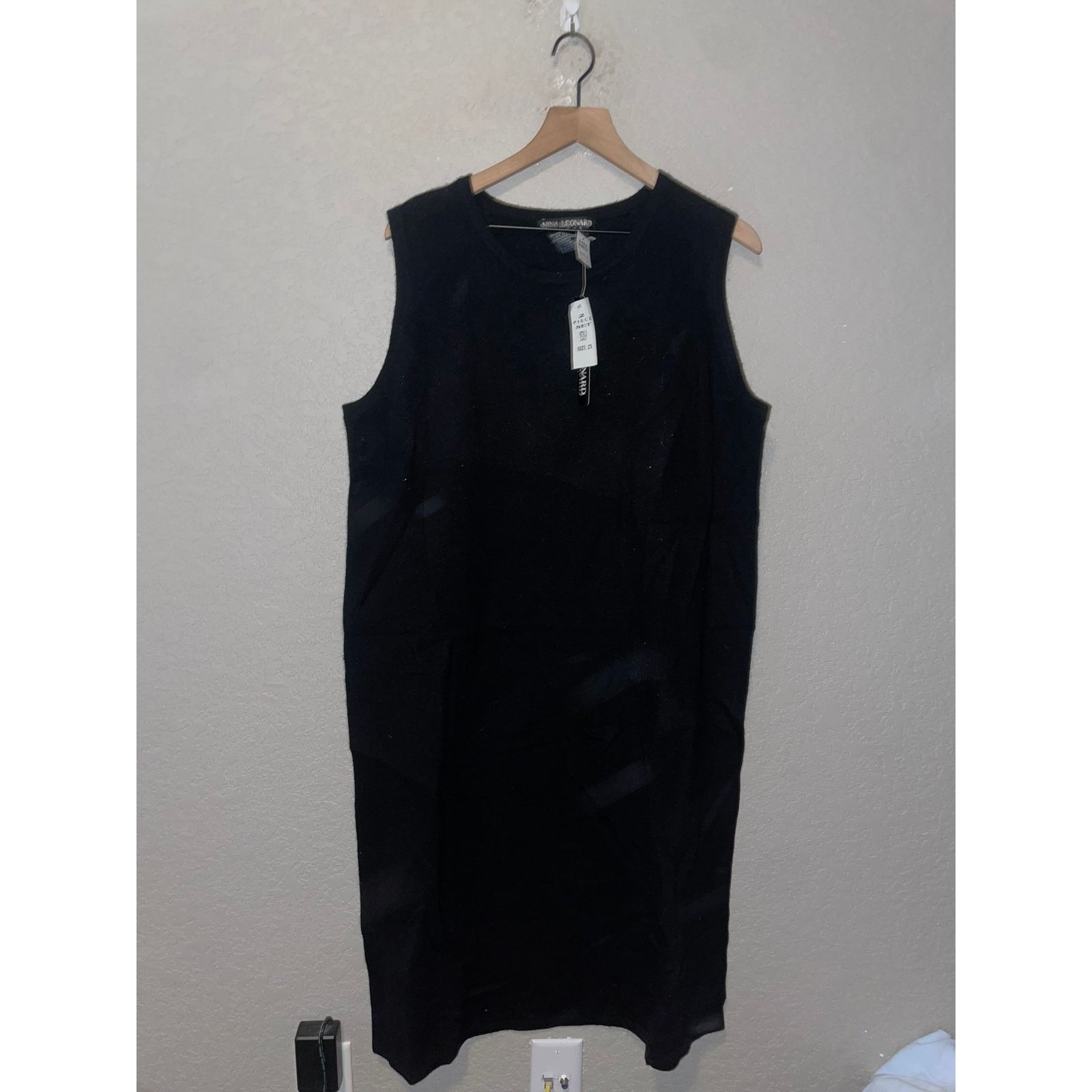 Vintage Womens Nina Leonard Dress Women Top Active Top Women 2 NWT Size XS / US 0-2 / IT 36-38 - 1 Thumbnail