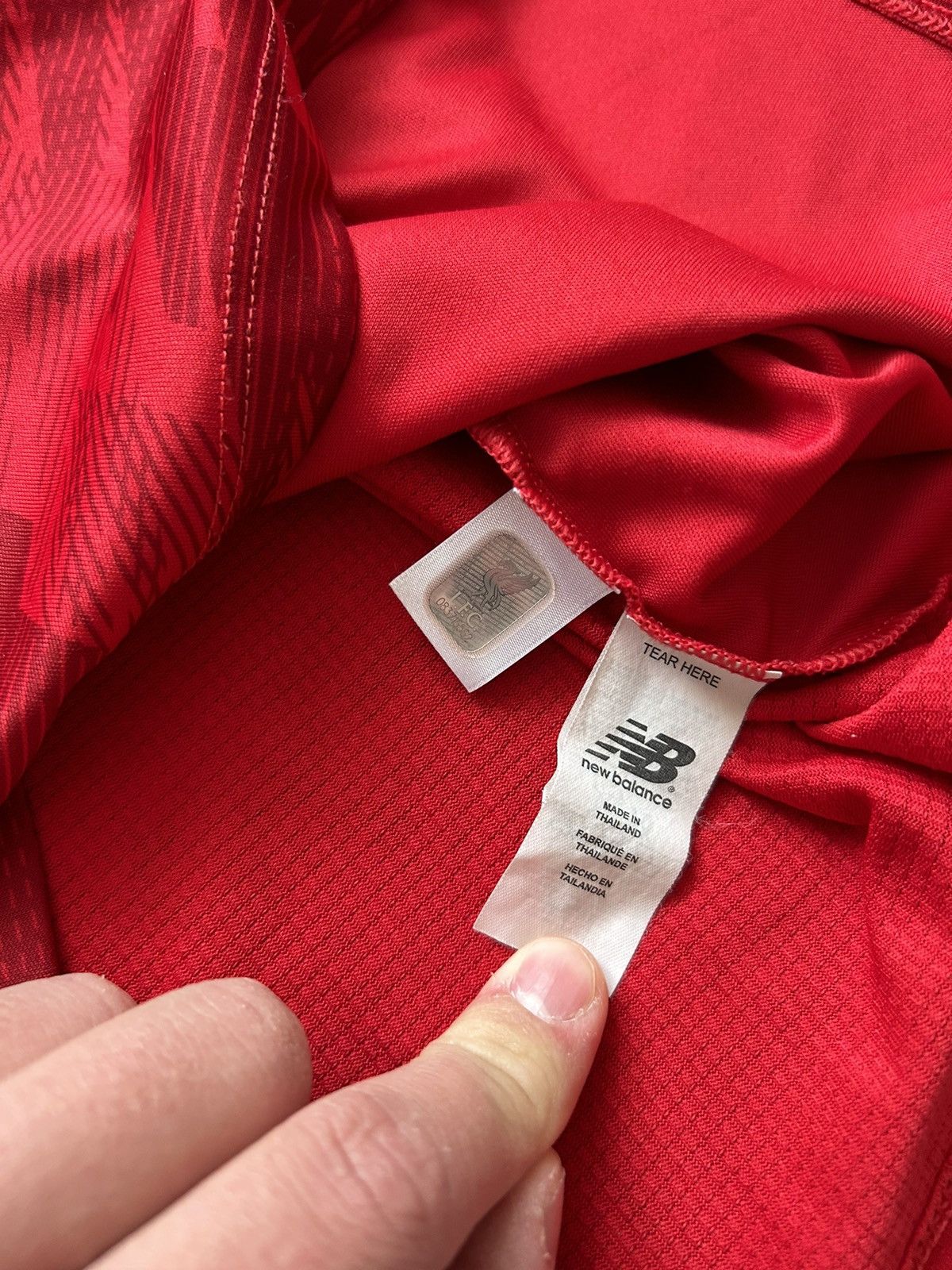 New Balance × Vintage New Balance Liverpool 2019 2020 Football Soccer Jersey Size US M / EU 48-50 / 2 - 6 Thumbnail