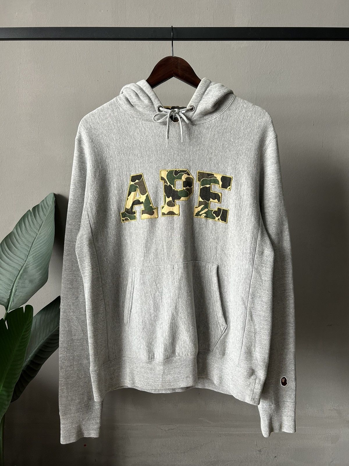 Bape * APE * Bape Big Logo Camo Pullover Hoodie Size US M / EU 48-50 / 2 - 1 Thumbnail