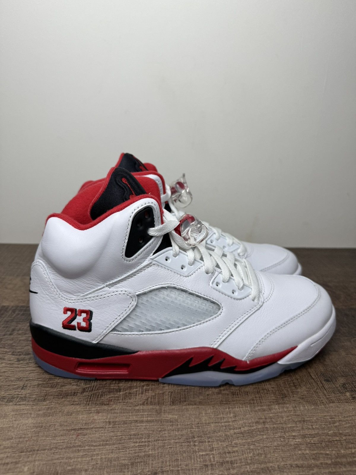 Nike Air Jordan 5 Retro Fire Red Sneakers Size US 9 / EU 42 - 4 Thumbnail