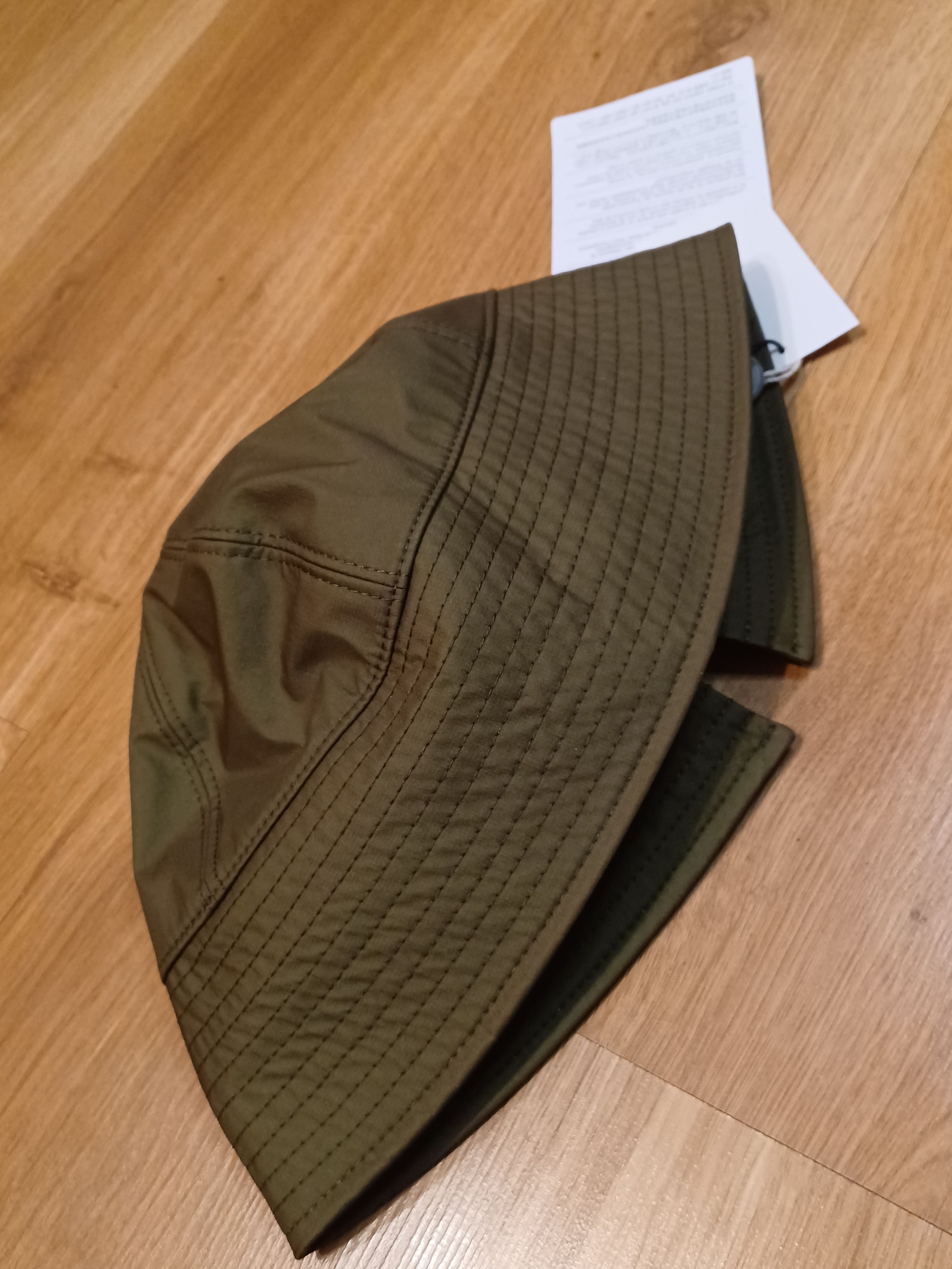 1017 ALYX 9SM × Alyx DSWT 1017 ALYX 9SM Buckle Bucket Hat Cap Military Green Size ONE SIZE - 6 Thumbnail