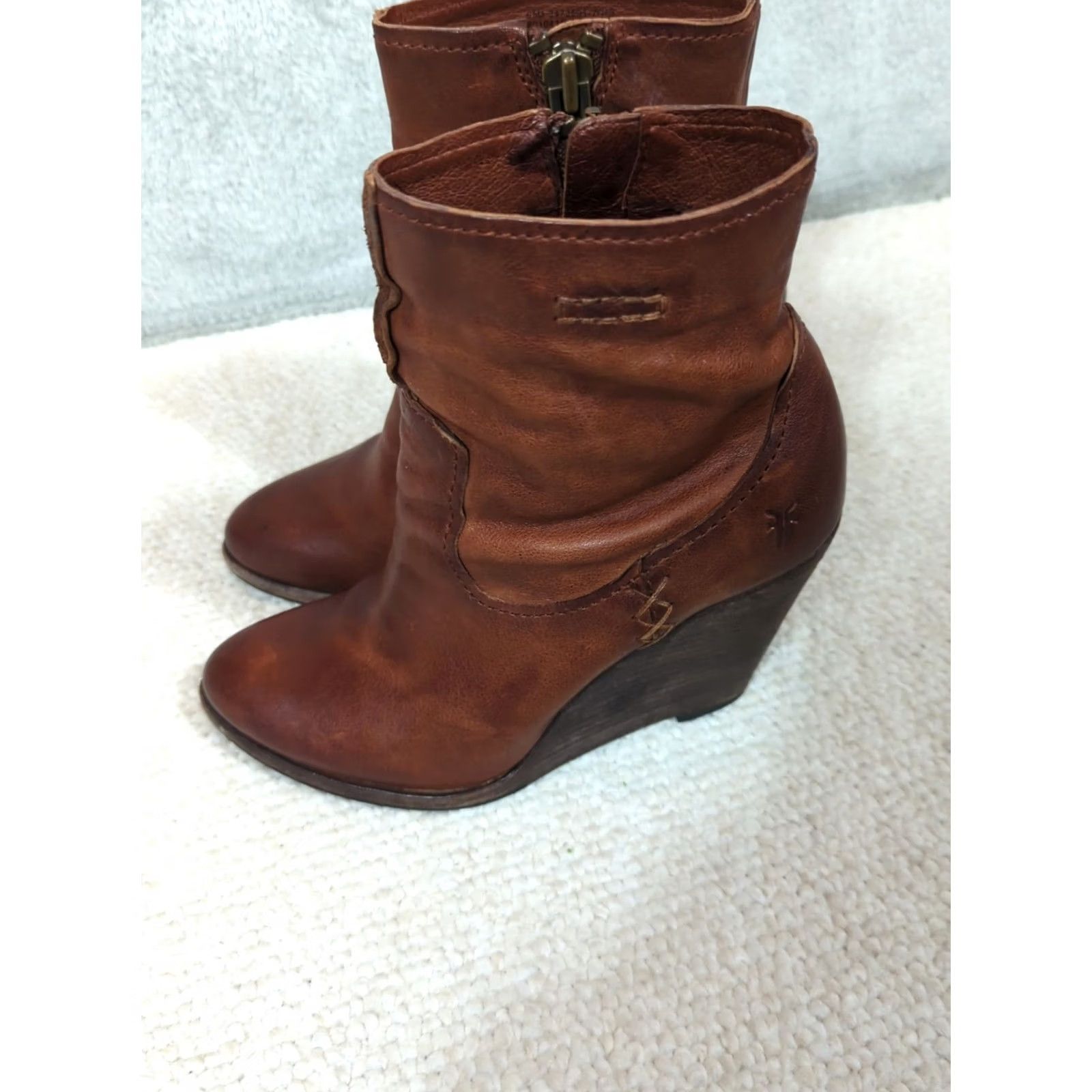 Frye Frye CeCe Boot Brown Leather Ankle Boots 6.5 Women Zip Pointed Toe Boho Chic Size US 7 / IT 37 - 5 Thumbnail