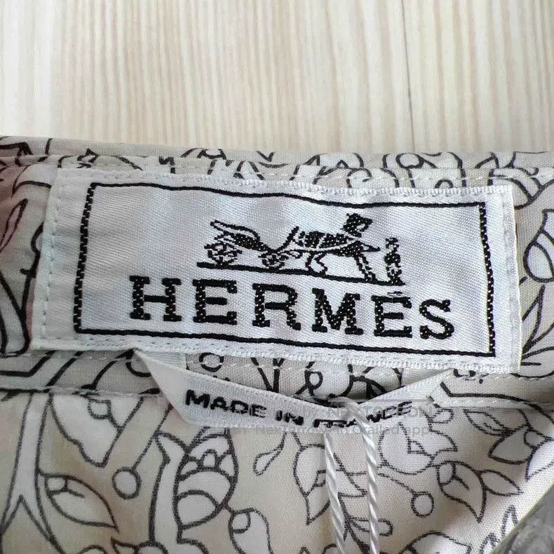 Hermes Hermes size 39 Shirt Size US M / EU 48-50 / 2 - 3 Thumbnail