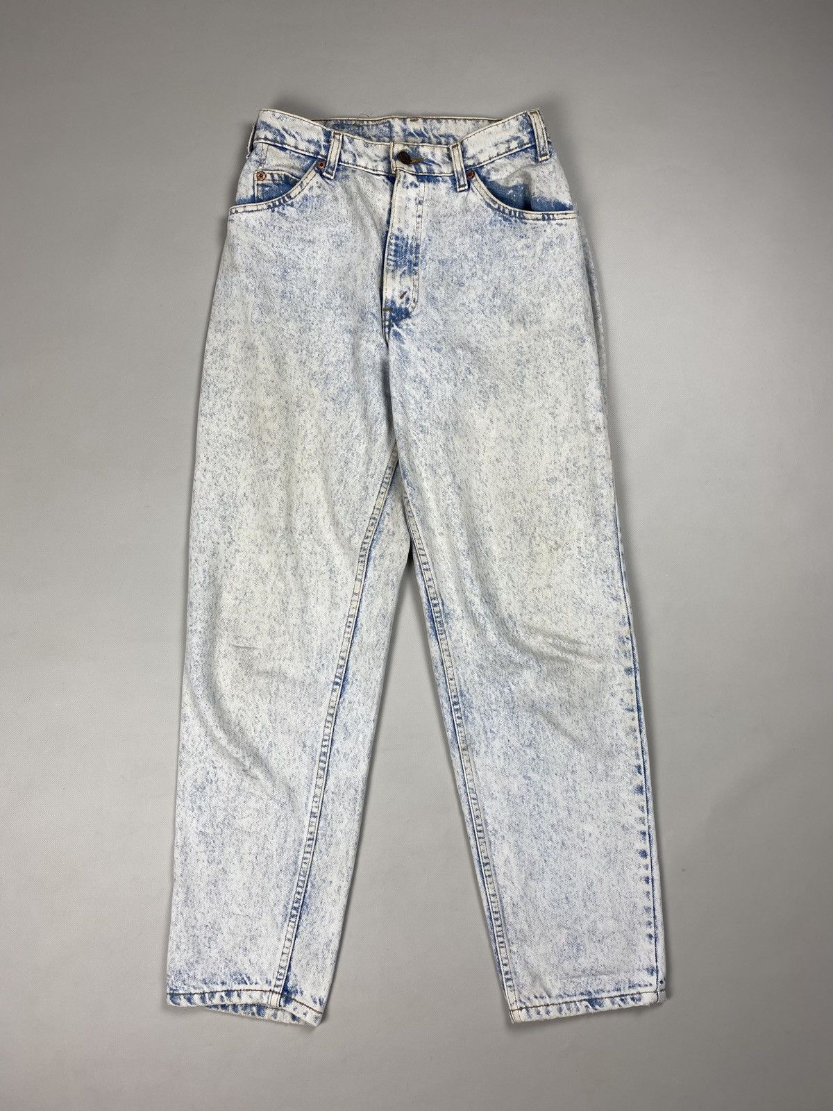Levi's × Vintage VTG 90s Levi’s 550 men’s light blue jeans size 32 30 USA Size US 32 / EU 48 - 1 Thumbnail
