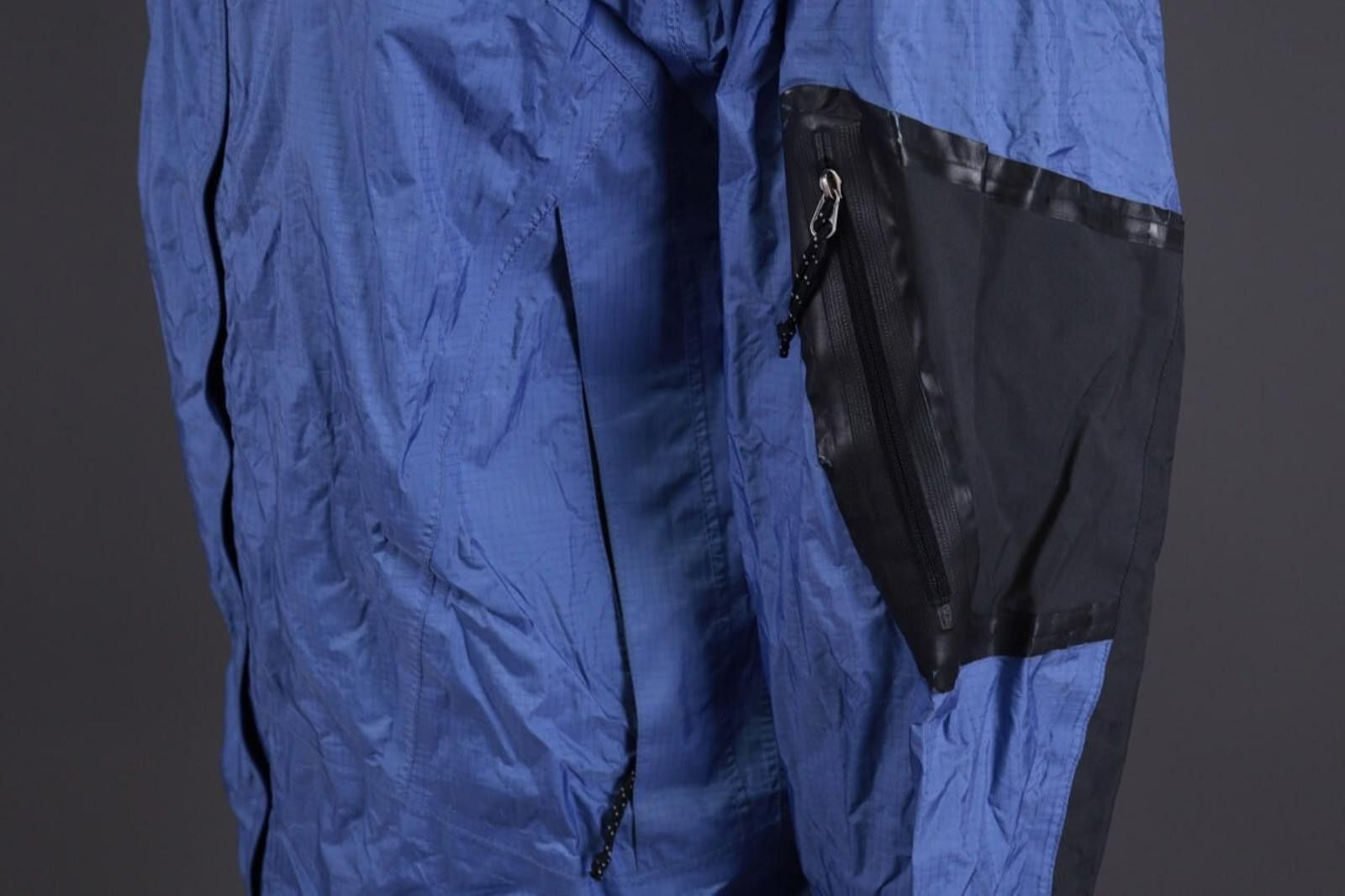 Mountain Hardwear Mountain Hardwear Blue Full Zip Nylon Hooded Jacket Size 10 Size L / US 10 / IT 46 - 9 Thumbnail