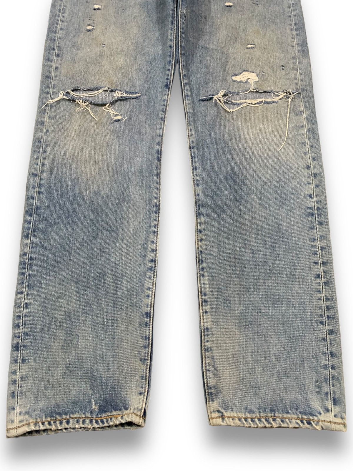 Levi's Vintage Clothing Vintage Y2K Levis 501CT Distressed Grunge Jeans Size 34x30 Size US 34 / EU 50 - 8 Thumbnail