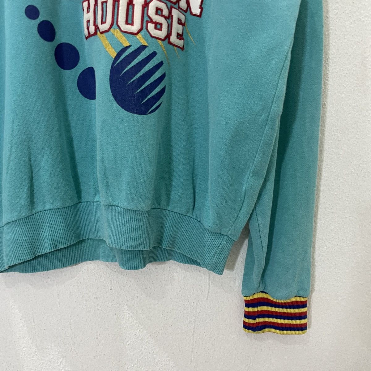 Japanese Brand Vintage Leyton House Versus Sports Spell Out Sweatshirt Size US L / EU 52-54 / 3 - 2 Thumbnail