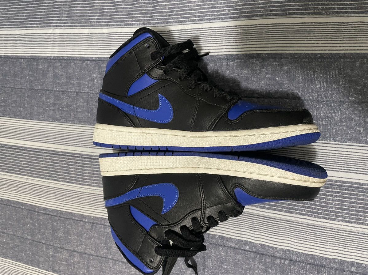 Jordan Brand × Nike Jordan 1 Mid Royal (2020) Size US 7.5 / EU 40-41 - 8 Thumbnail