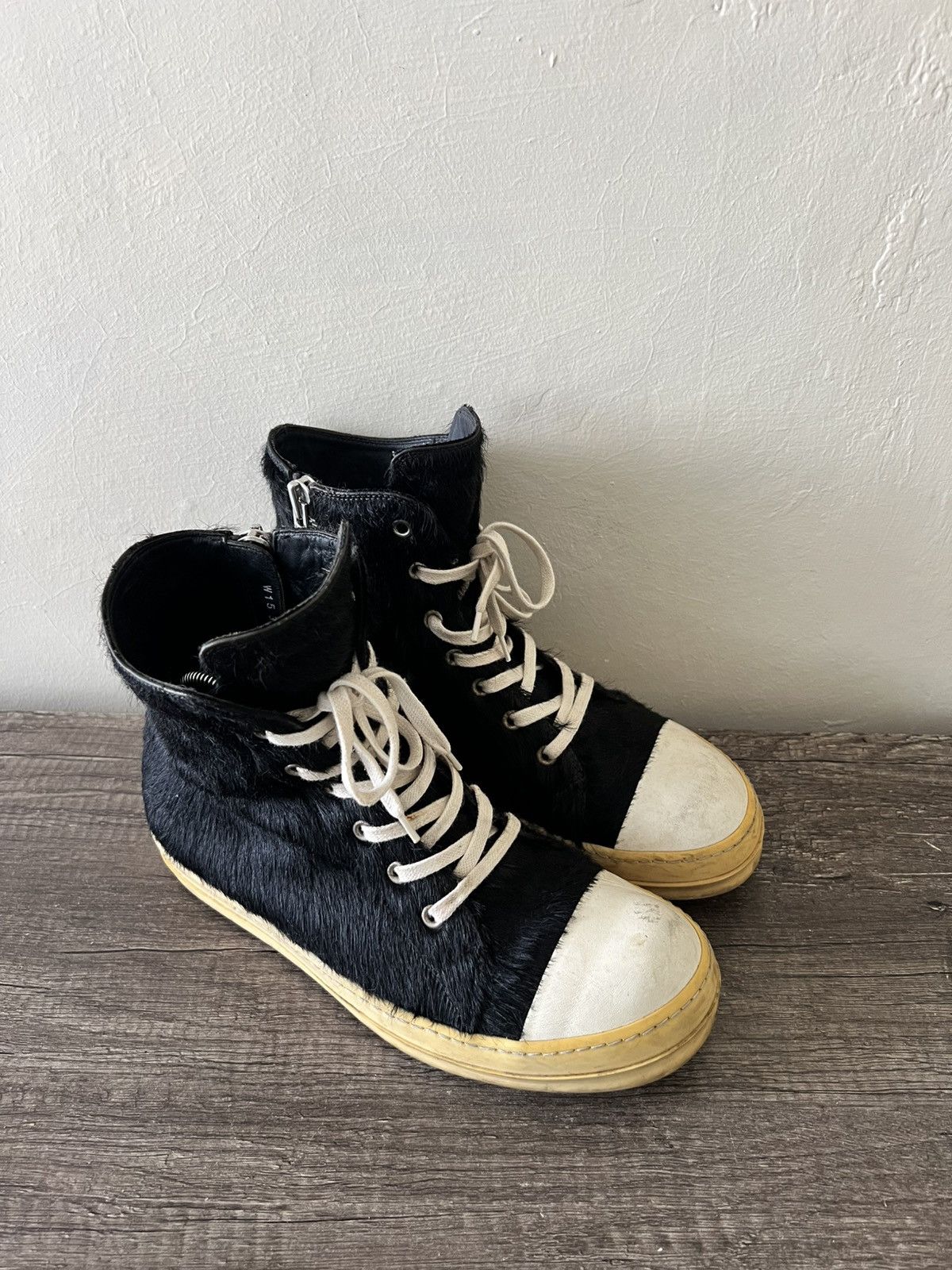 Rick Owens RICK OWENS PONY HAIR RAMONES HIGHTOP– BLACK/MILK Size US 7 / EU 40 - 2 Thumbnail