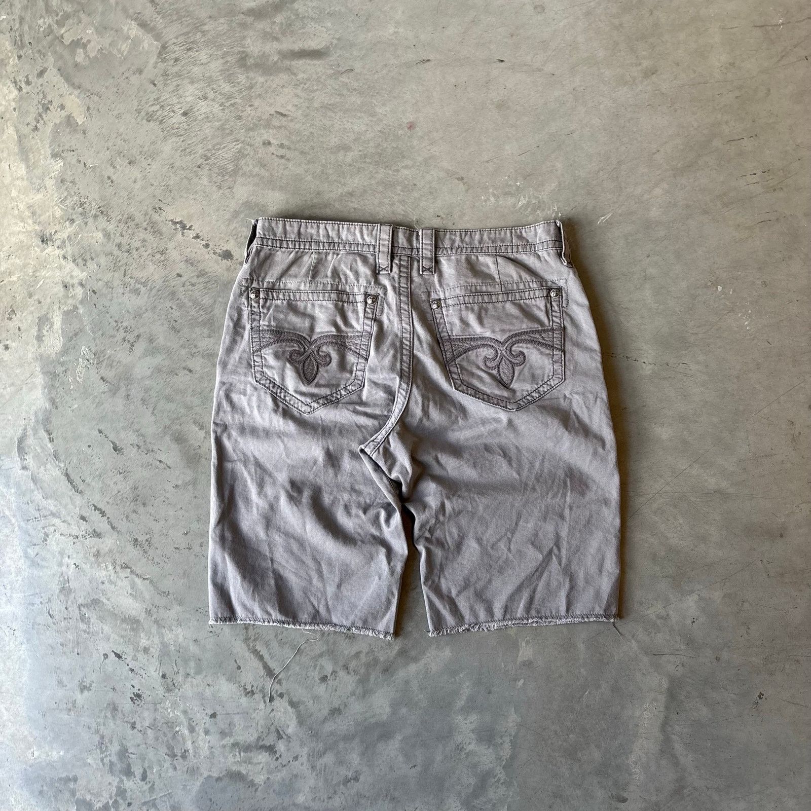 Rock Revival y2k vintage rock revival jean shorts Size US 38 / EU 54 - 1 Thumbnail