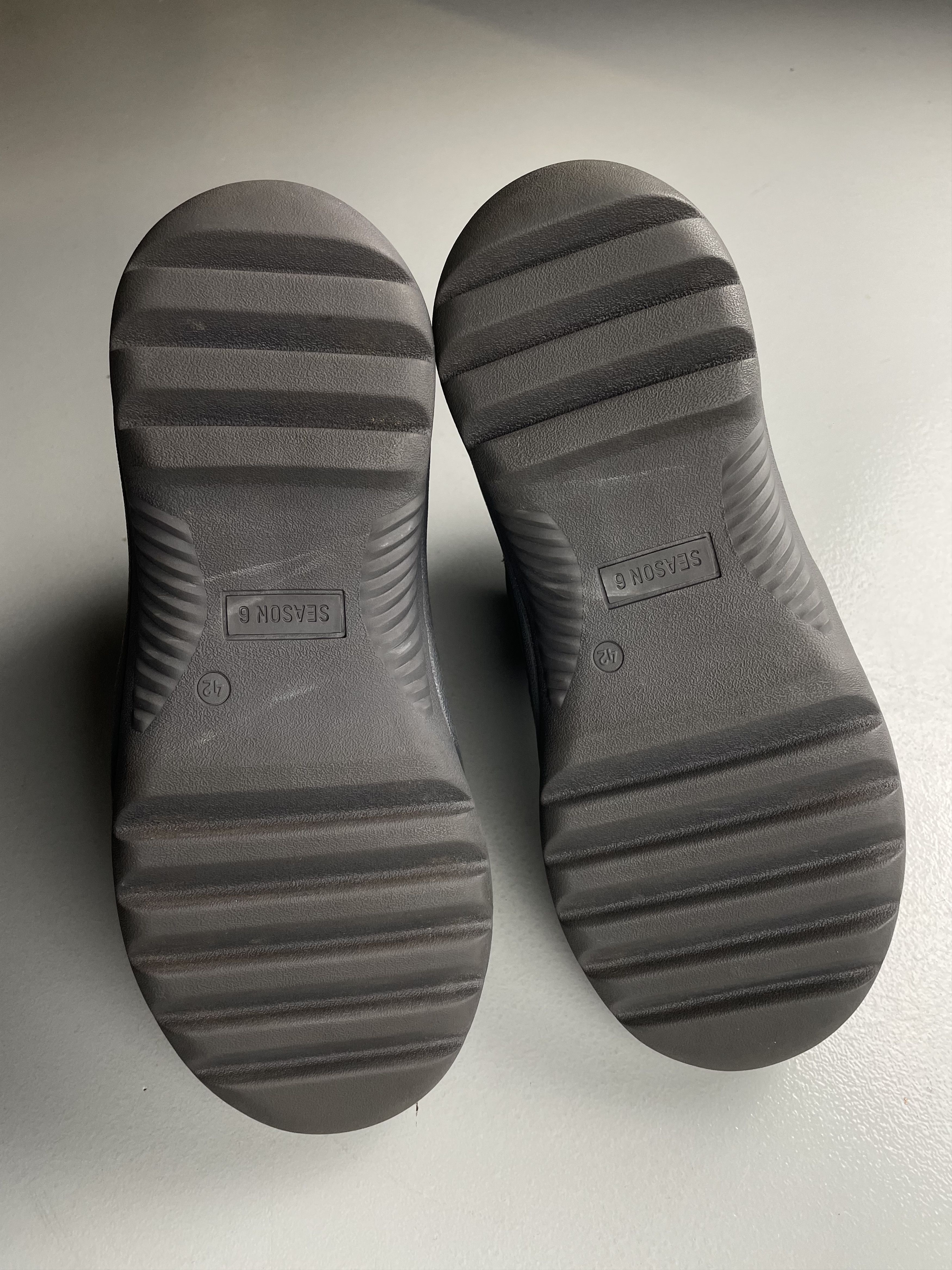 Yeezy YEEZY Season 6 Graphite Desert Boots - size 42 Size US 8.5 / EU 41-42 - 13 Thumbnail