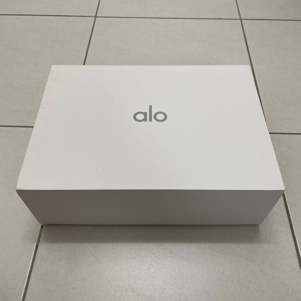 Alo ⭐️SALES⭐️ [11US] ALO YOGA SNEAKERS RECOVERY MODE BLACK WHITE Size US 11 / EU 44 - 2 Thumbnail