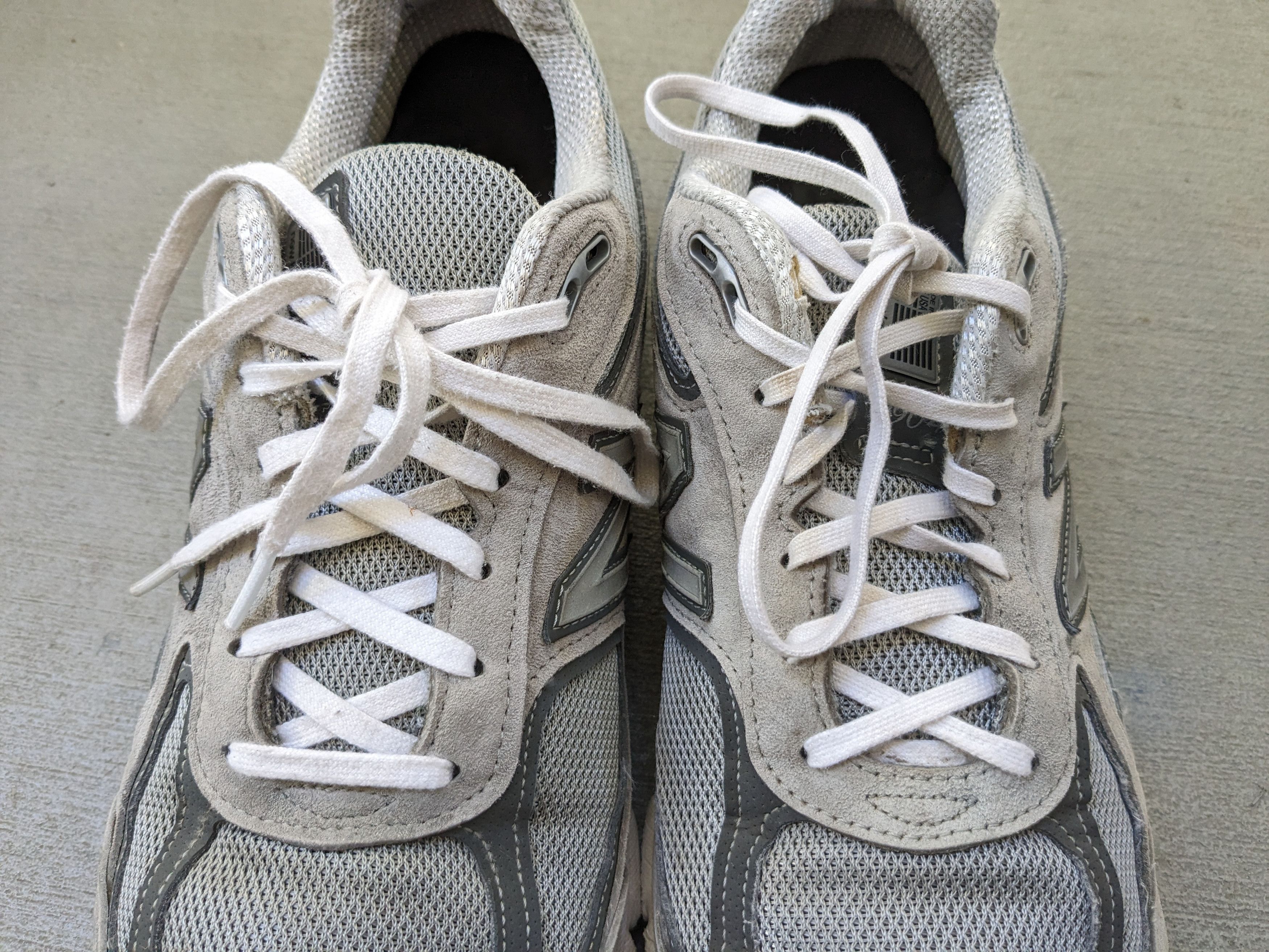 New Balance New Balance 990V4 12 D Gray Suede Castlerock M990GL4 Size US 12 / EU 45 - 3 Thumbnail