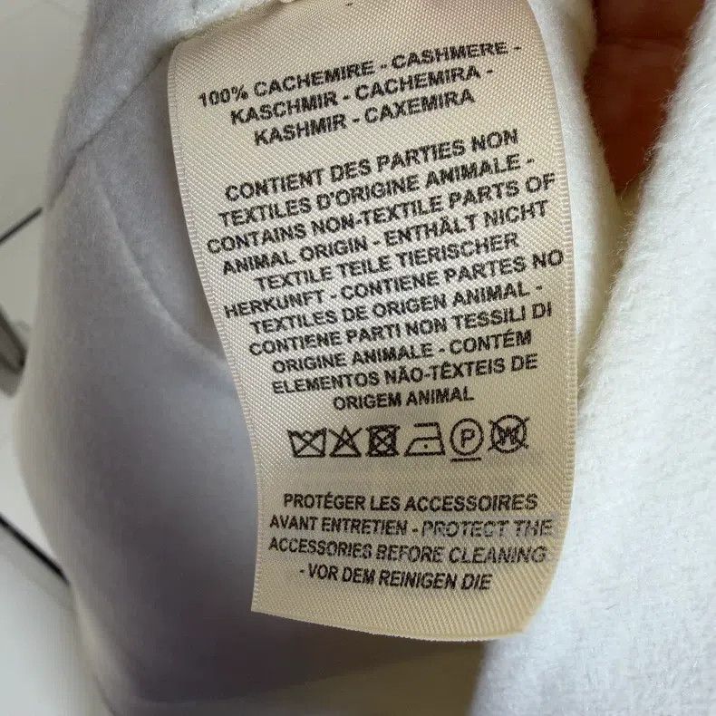 Hermes Hermes White Leather Button Short Cashmere Coat Size XXS / US 00 / IT 34 - 4 Thumbnail