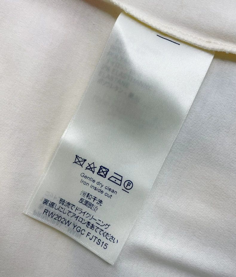 Louis Vuitton Louis Vuitton Yellow large logo short sleeve 2503-Nextarrow Size US M / EU 48-50 / 2 - 6 Thumbnail