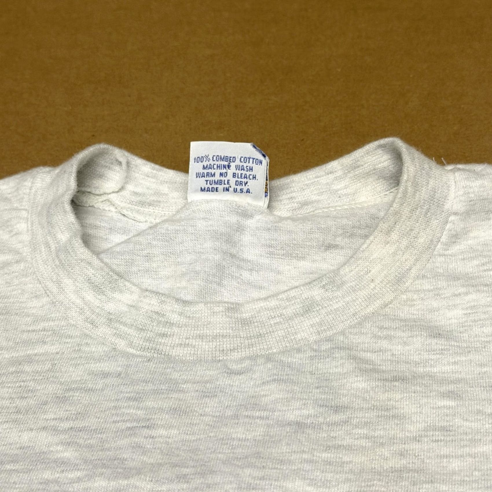 Vintage Crazy Shirts Shirt Mens Small Gray San Francisco California Embroidered Tee Size US L / EU 52-54 / 3 - 4 Thumbnail