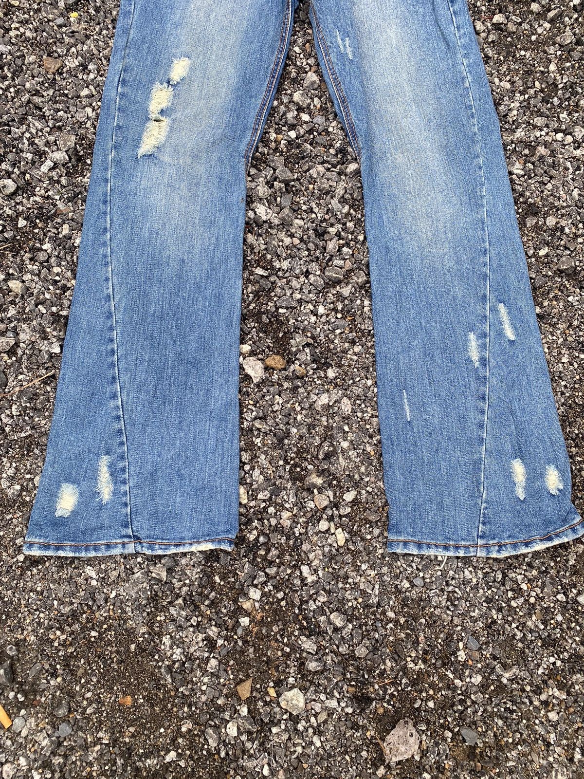 Japanese Brand Nylus Flared Distressed Size US 32 / EU 48 - 4 Thumbnail