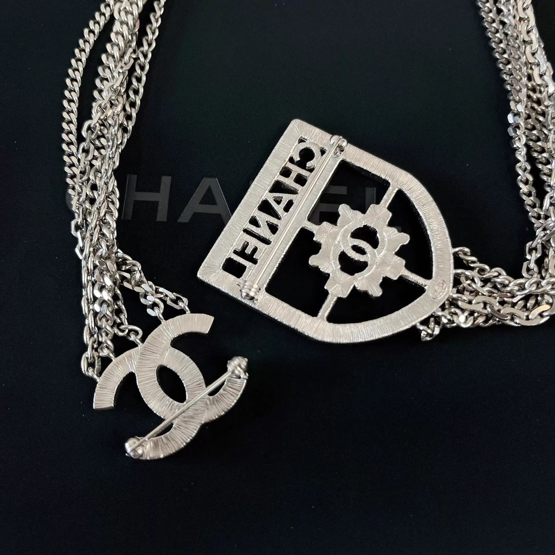 Chanel Chanel Used Brooch & Pendant Size ONE SIZE - 5 Thumbnail