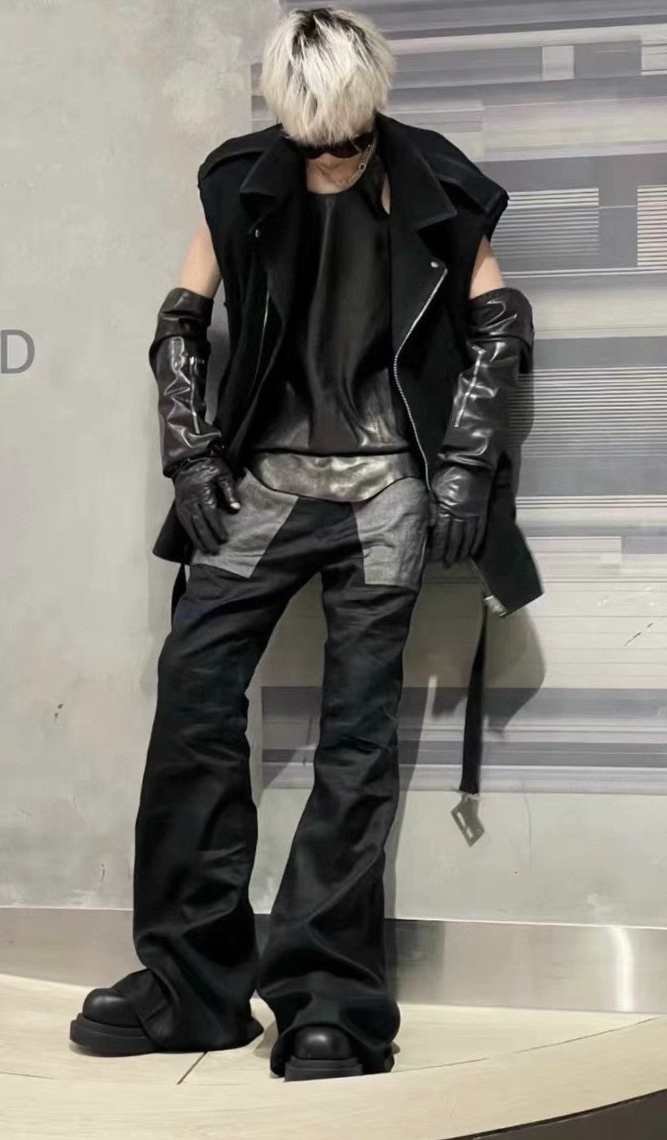 Rick Owens Rick Owens Mainline Men's Flare Trousers Size US 28 / EU 44 - 2 Thumbnail