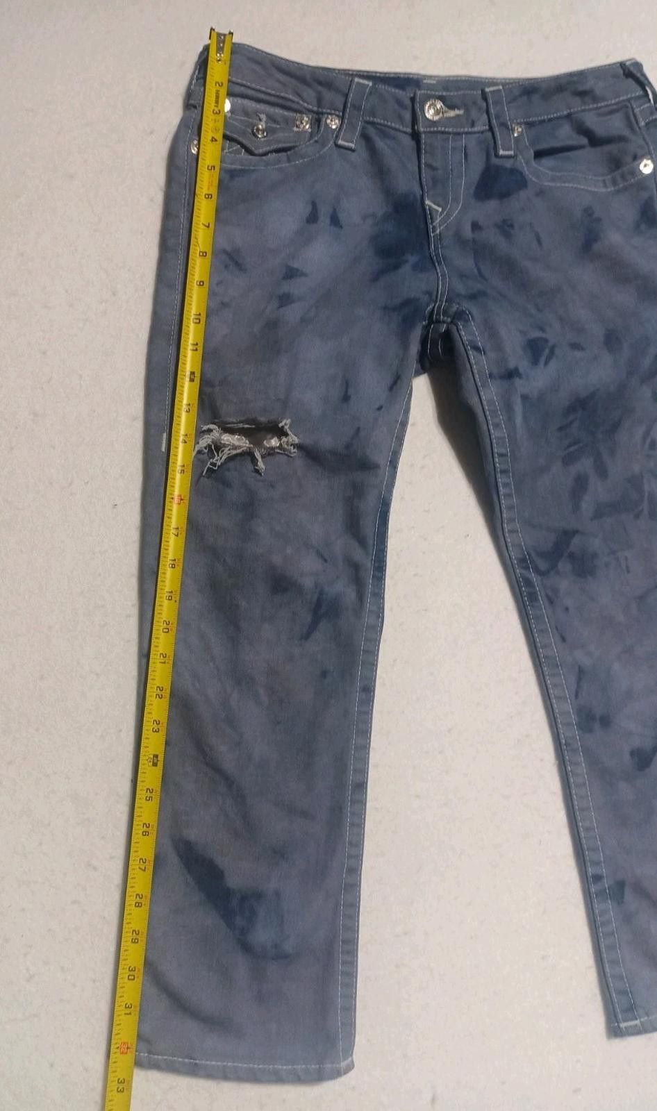 True Religion True Religion Women’s 29 Capri Jeans Distressed Denim Ripped Size 29" - 6 Thumbnail