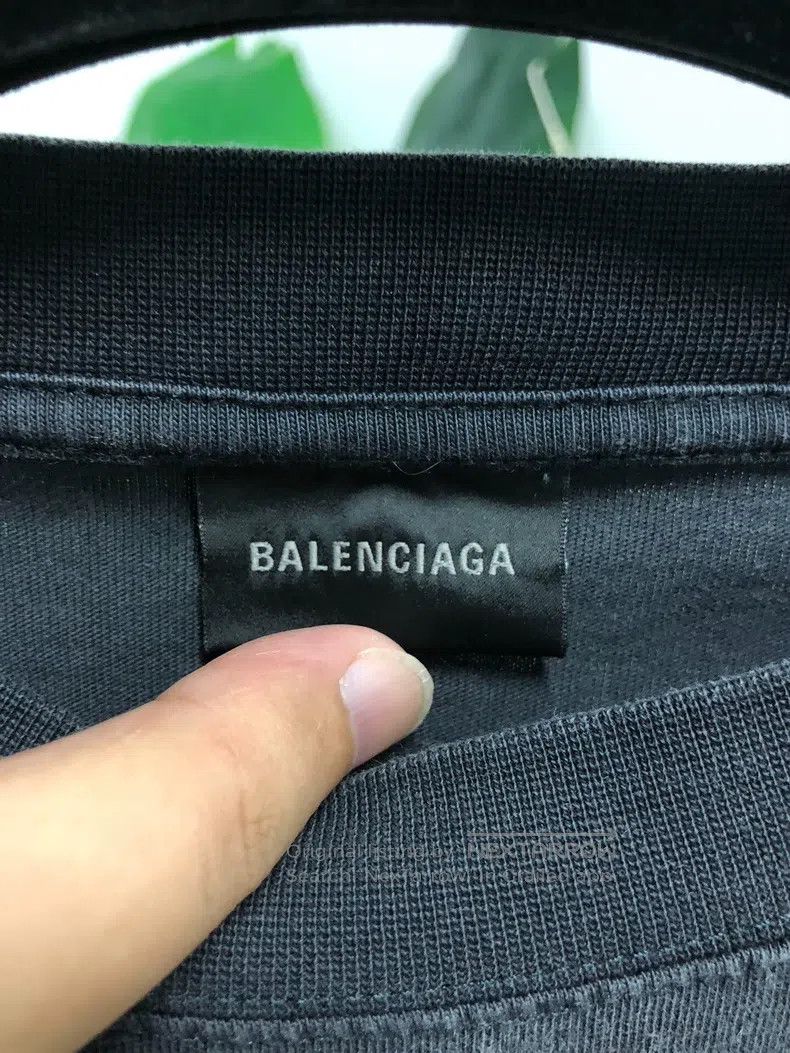 Balenciaga Balenciaga Number Letter Printed Short Sleeve T-Shirt Men' Size US M / EU 48-50 / 2 - 3 Thumbnail