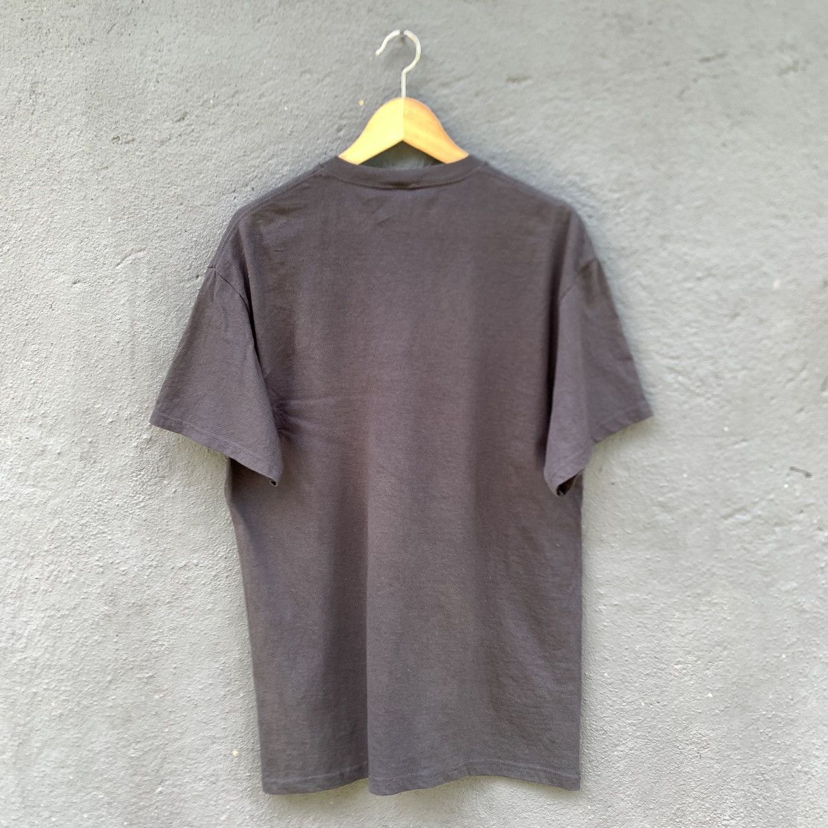 Other Thrashed Faded 2012 Dexter Horror Movie Tee Size US L / EU 52-54 / 3 - 3 Thumbnail