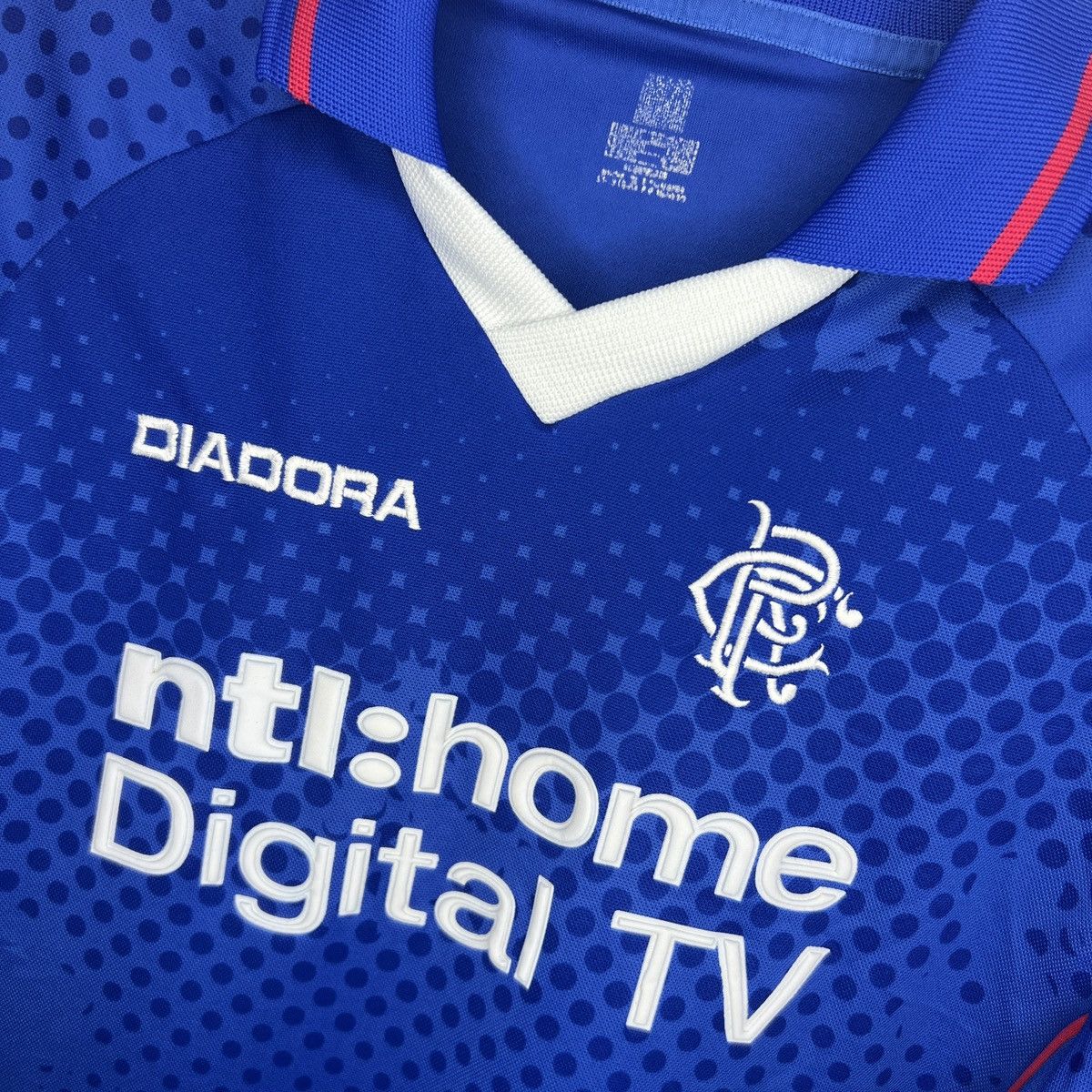 Diadora Diadora Glasgow Rangers 2002-2003 Home Soccer Jersey Size M Size US M / EU 48-50 / 2 - 4 Thumbnail