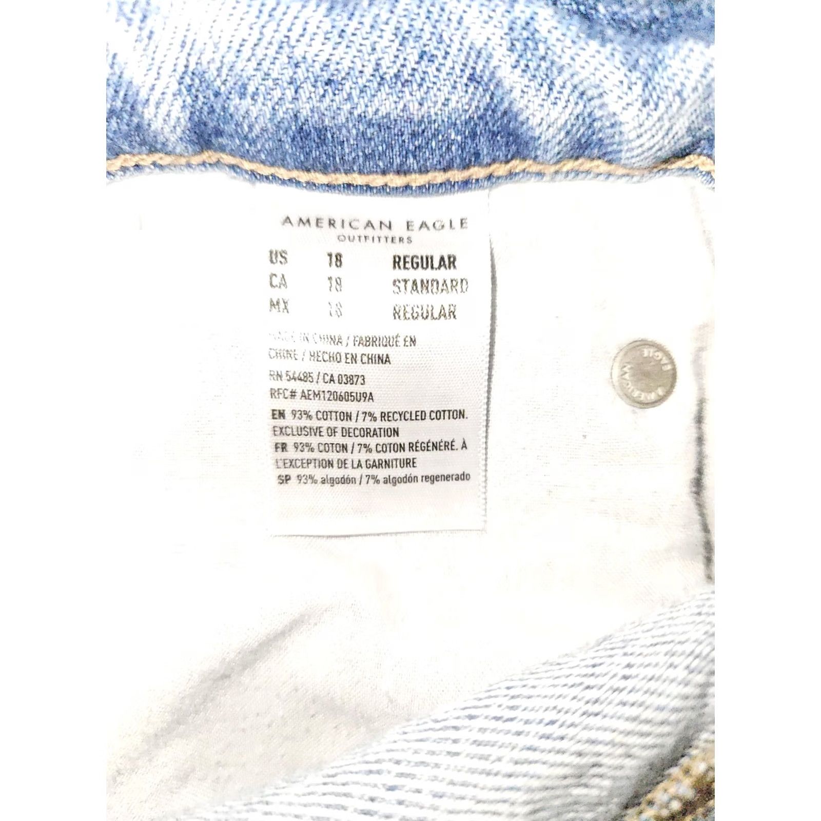 American Eagle Outfitters VINTAGE American Eagle Outfitters Jeans Baggy Low Rise 18 Plus Blue Distressed 90s Hip Hop Womens Jeans Size 40" / US 18 - 4 Thumbnail