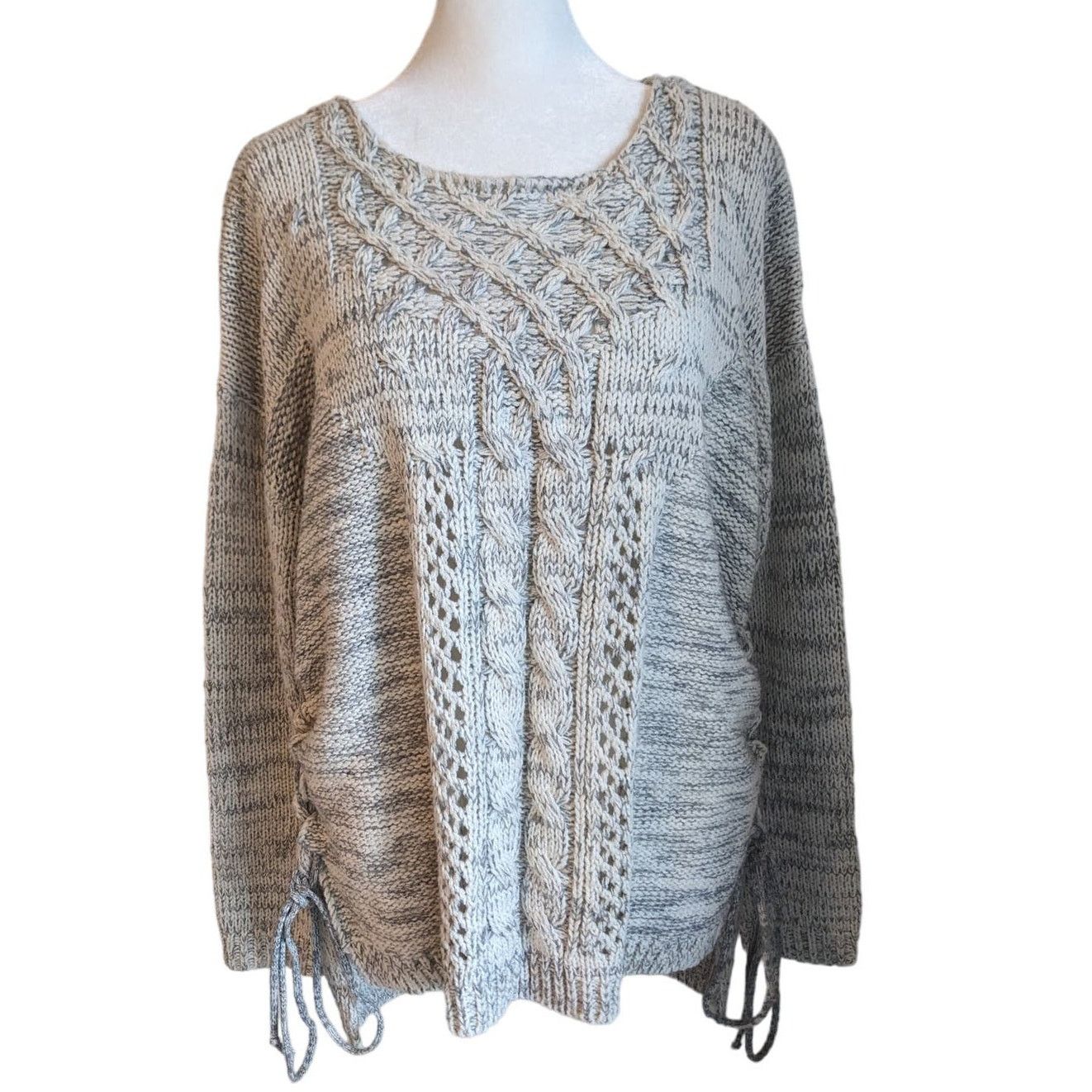 Vintage Havana Vintage Havana Cable Knit Gray Lace Up Side Sweater Medium Size M / US 6-8 / IT 42-44 - 1 Thumbnail