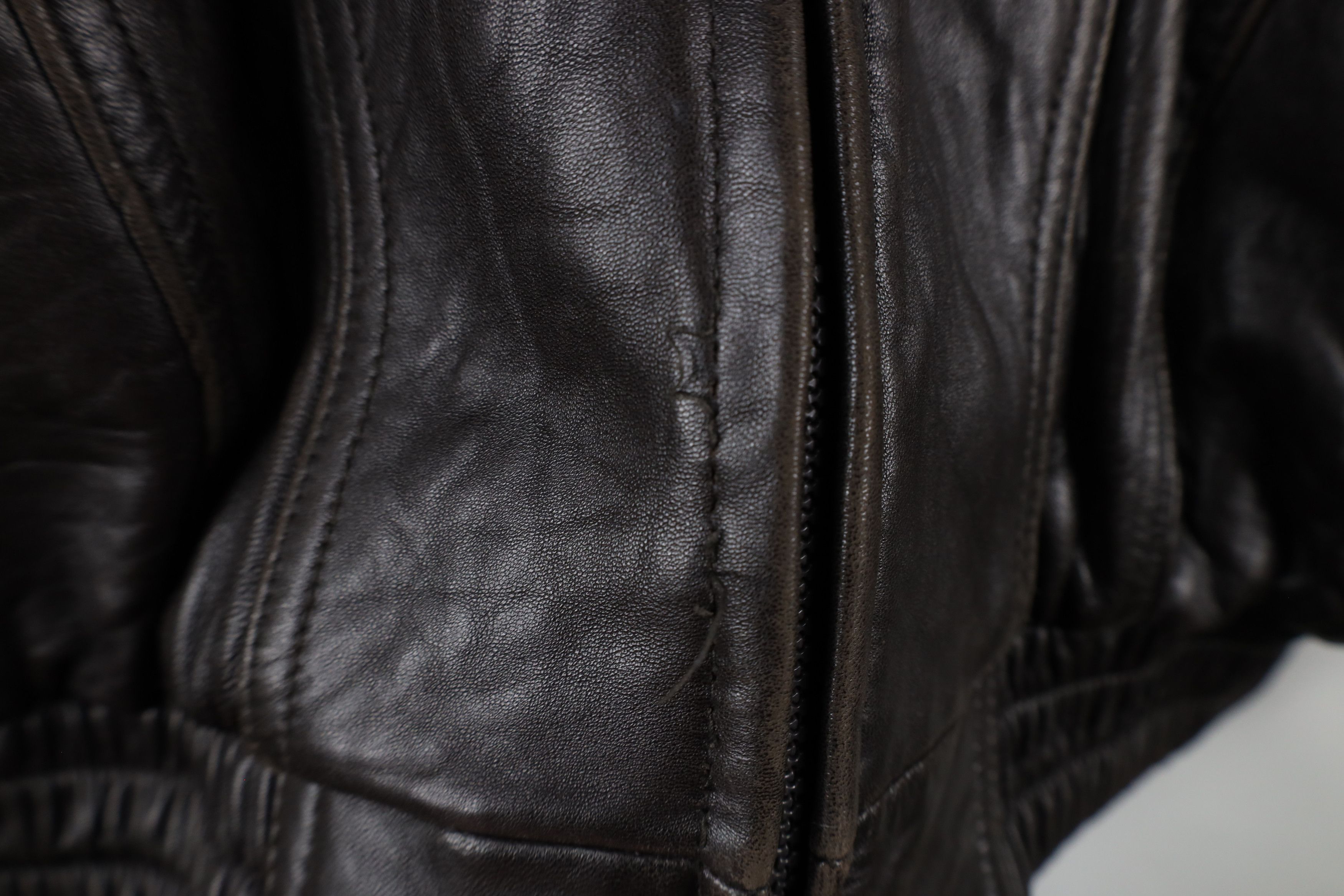 Vintage Vintage 90s Streetwear Leather Flight Bomber Jacket Brown Size US XL / EU 56 / 4 - 7 Thumbnail