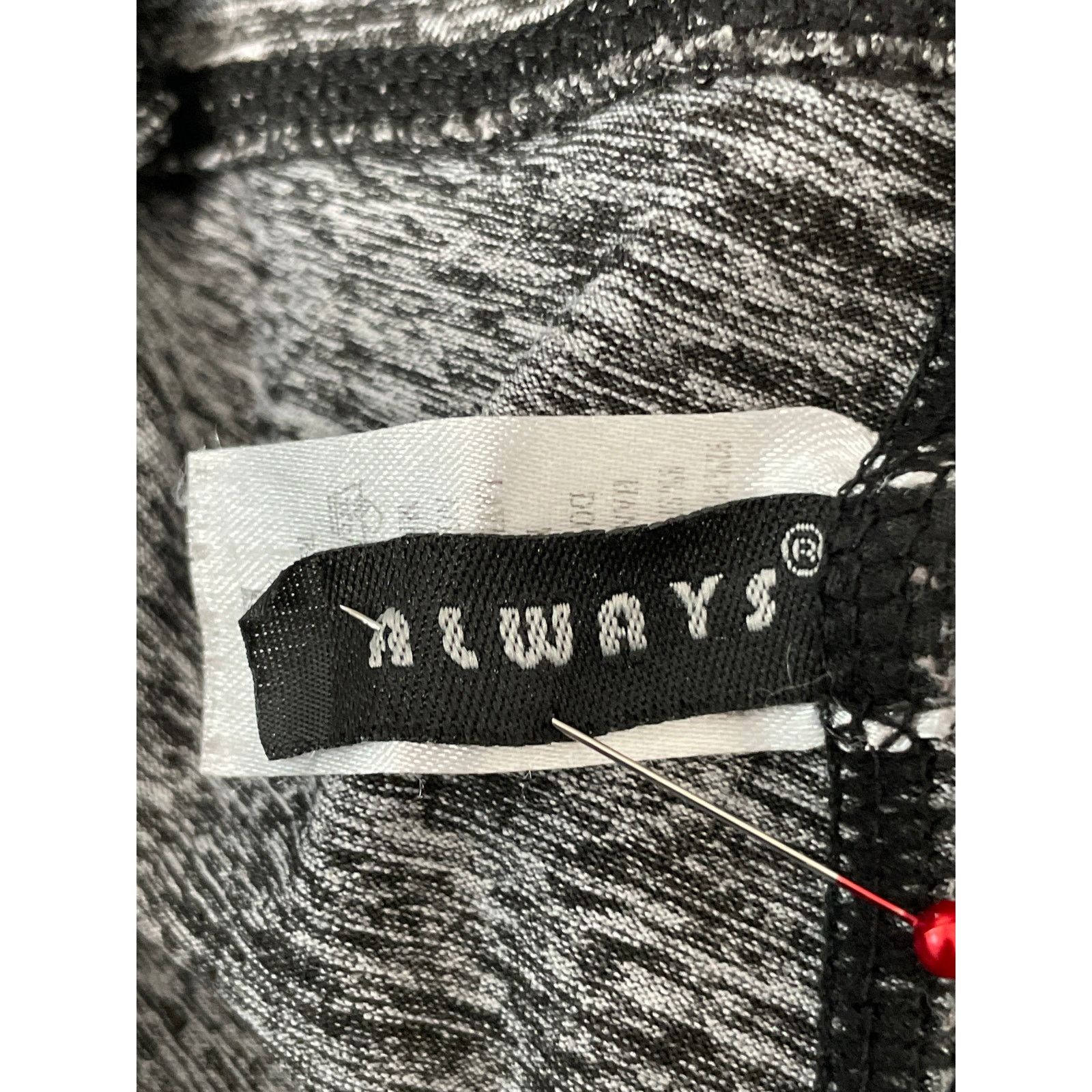 Other Always Women's Mid Rise Compression Shorts Gray Pink Large Size 32" / US 10 / IT 46 - 3 Thumbnail