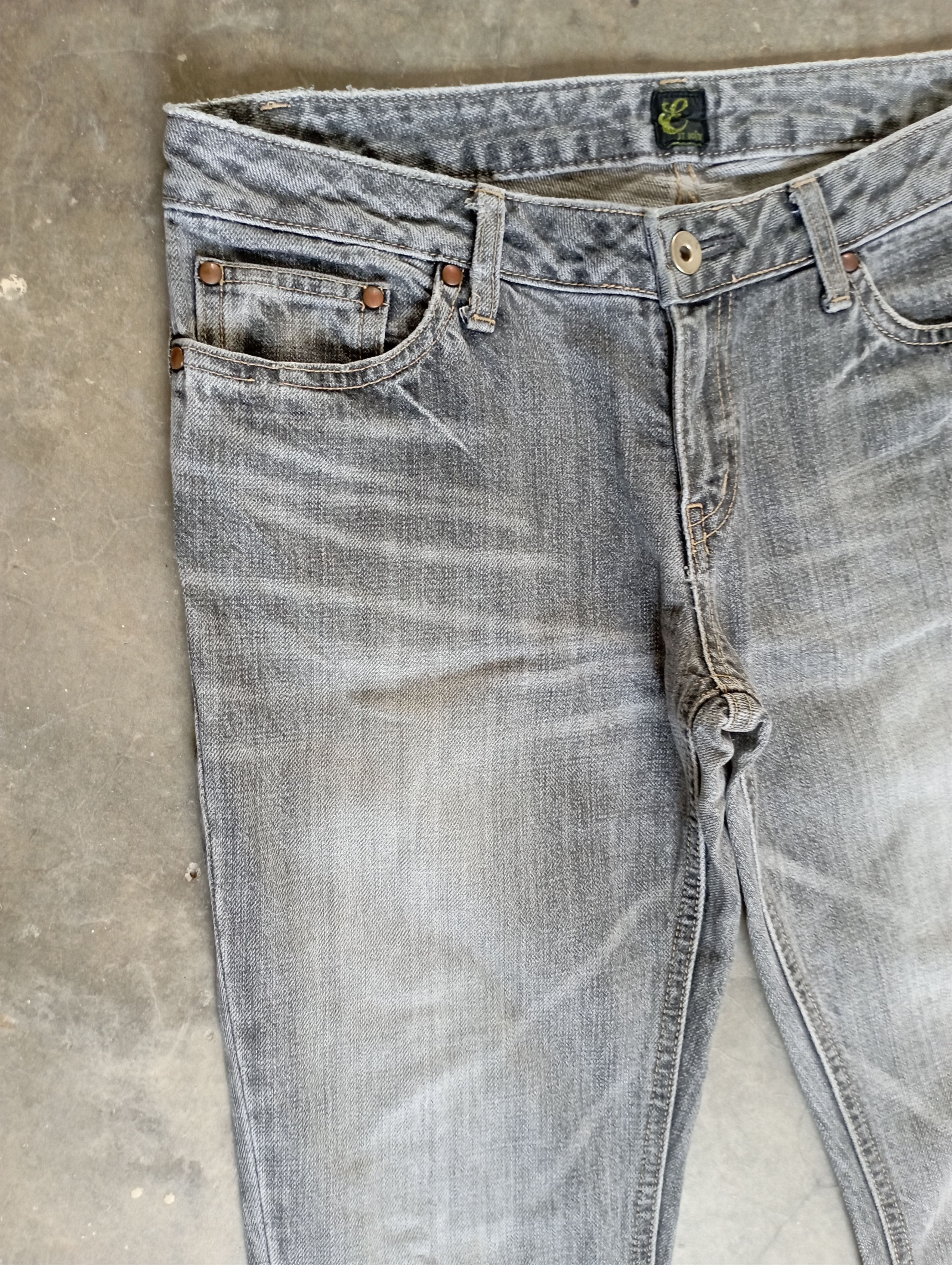 Japanese Brand Flare Jeans Japan Faded Distressed ET BOiTE Low Rise Jeans Size US 30 / EU 46 - 8 Thumbnail
