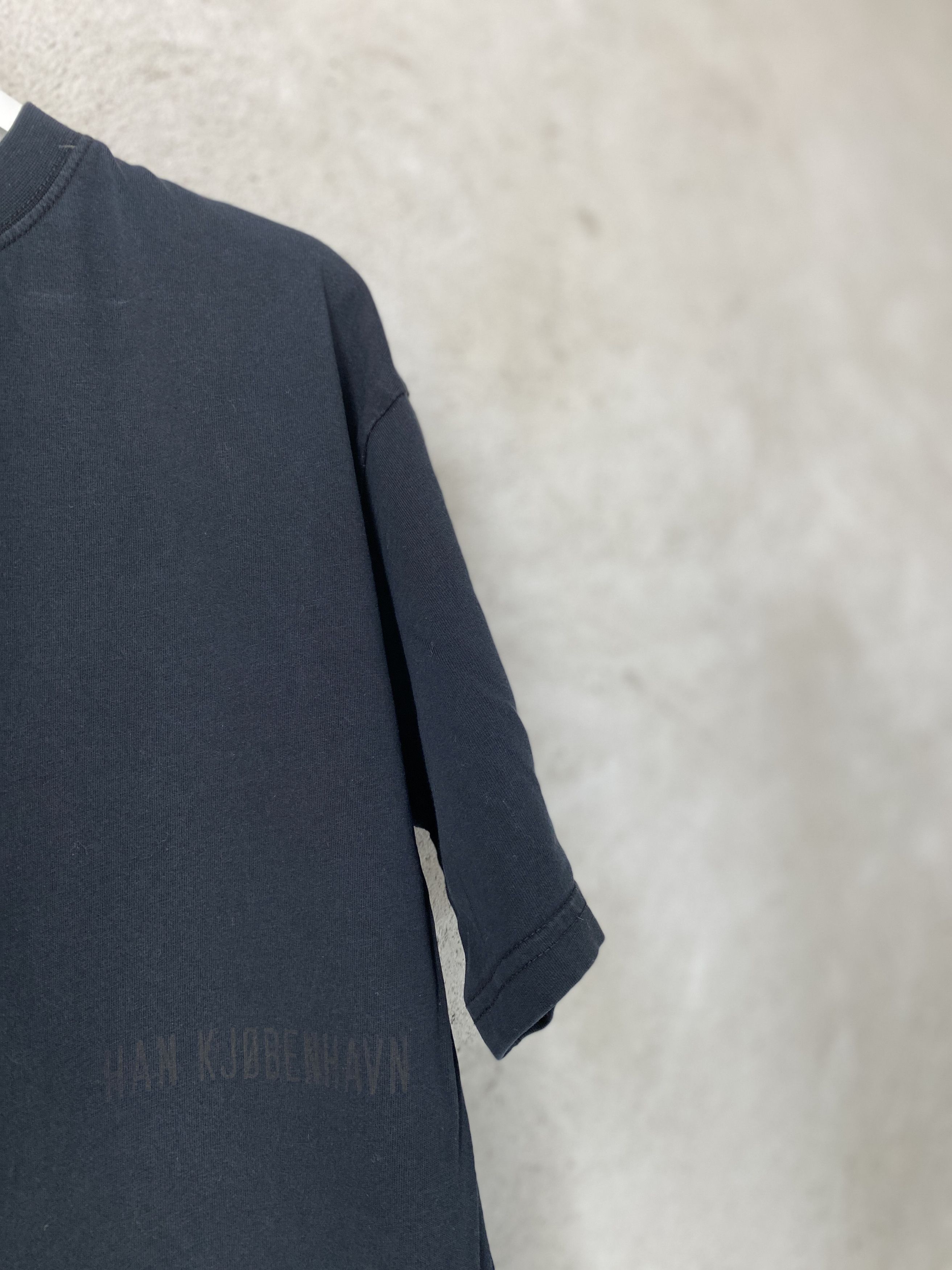 Han Kjobenhavn Han Kjobenhavn small logo t-shirt tee casual skate Size US L / EU 52-54 / 3 - 2 Thumbnail