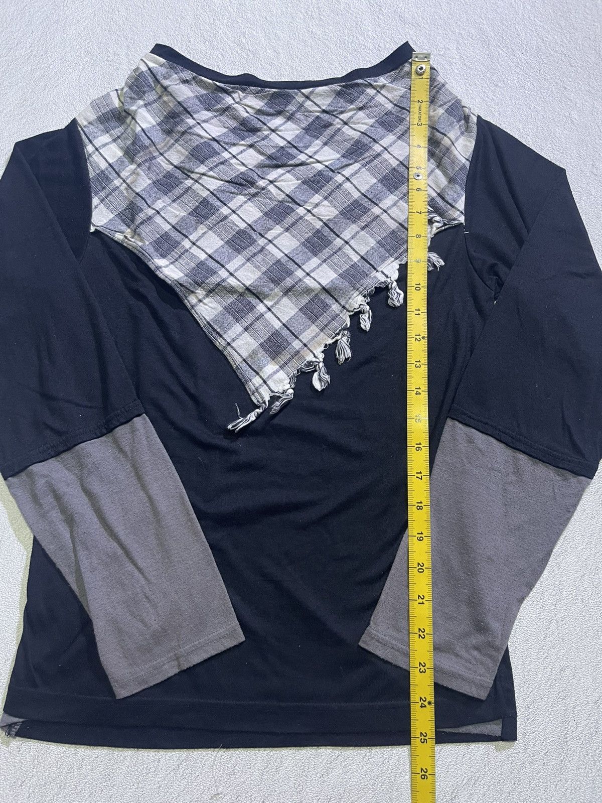 If Six Was Nine Y2K SCISSORS print long sleeve t-shirt with layered neckline Size US M / EU 48-50 / 2 - 7 Thumbnail