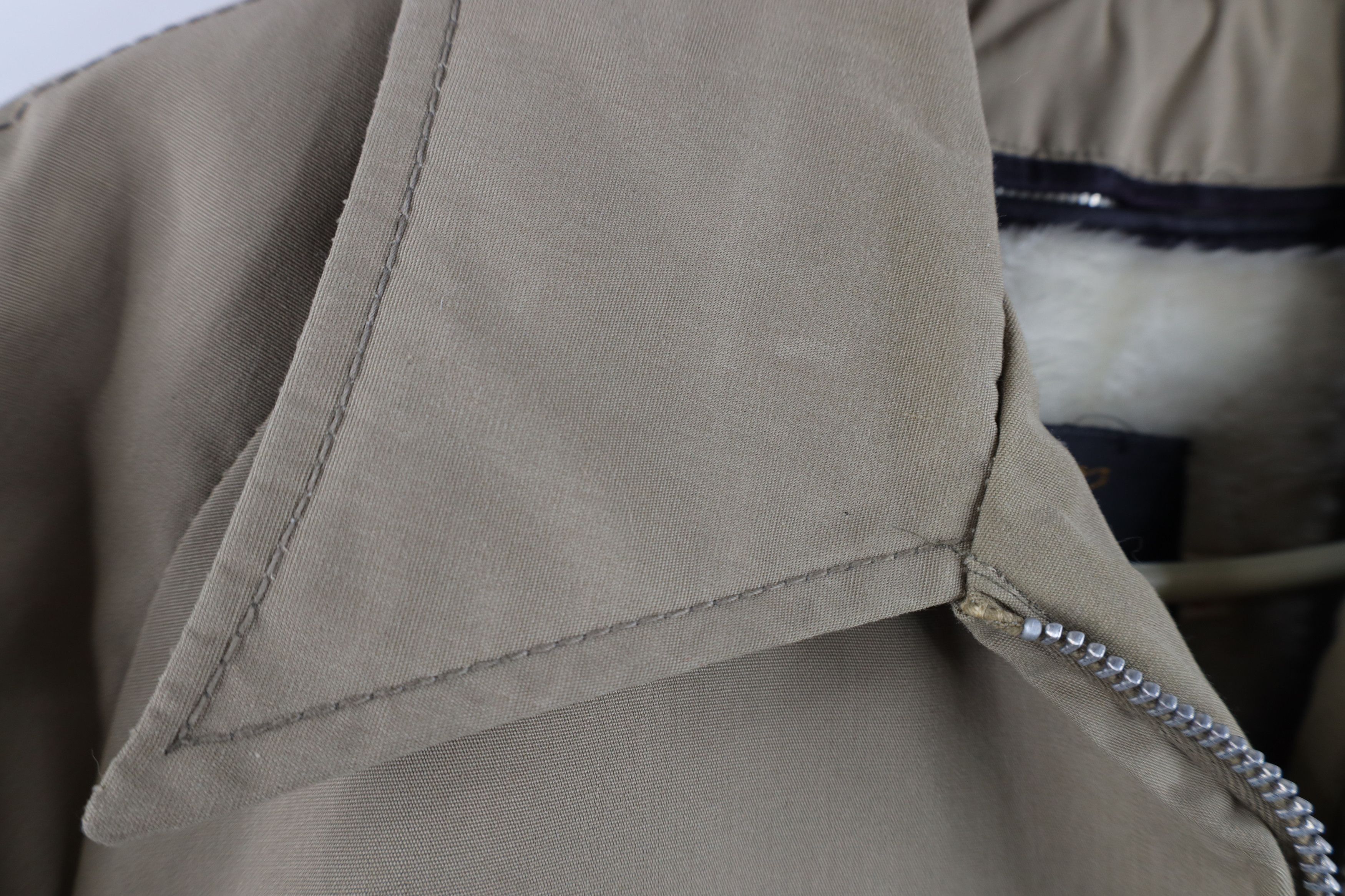 Vintage Vintage 70s Streetwear Lined Zip Collared Jacket Beige USA Size US L / EU 52-54 / 3 - 8 Thumbnail