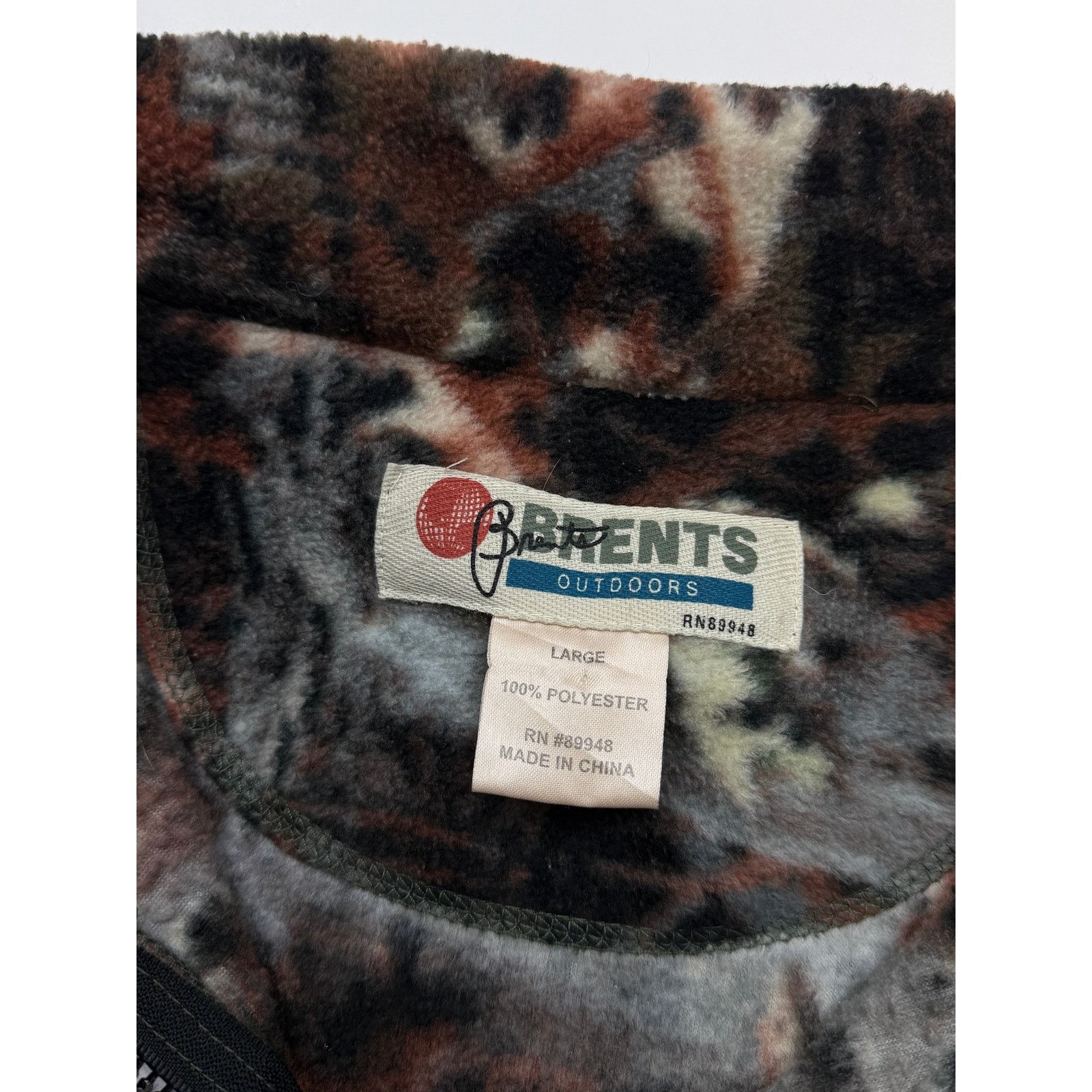 Vintage Vintage Brents Tree Camo Fleece Full Zip Sweater Size L Size US L / EU 52-54 / 3 - 3 Thumbnail