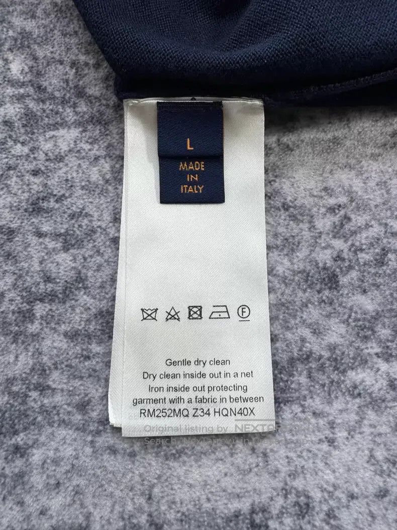 Louis Vuitton Louis Vuitton Dark blue arms embossed full print knitted s Size US L / EU 52-54 / 3 - 4 Thumbnail
