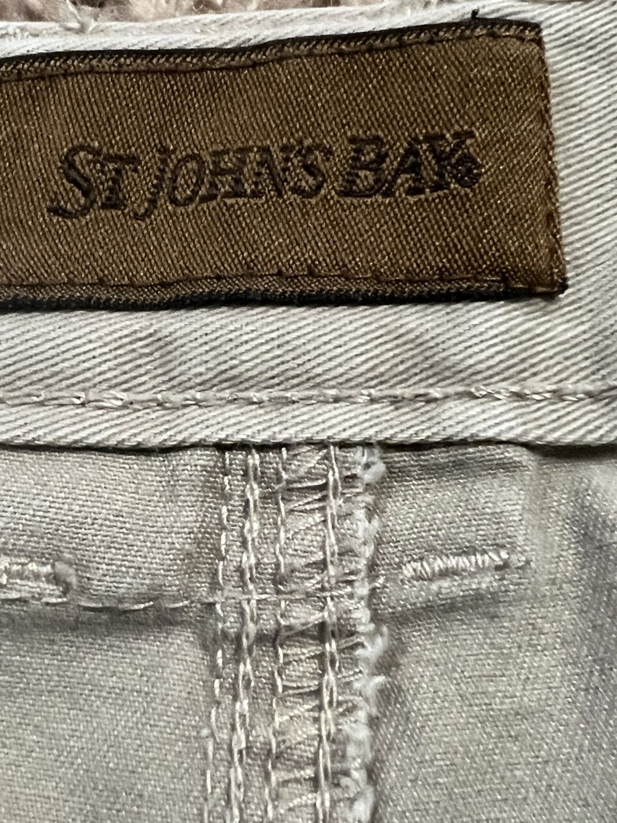 St. Johns Bay baggy size 46 beige st. john’s bay shorts Size US 44 / EU 60 - 2 Thumbnail
