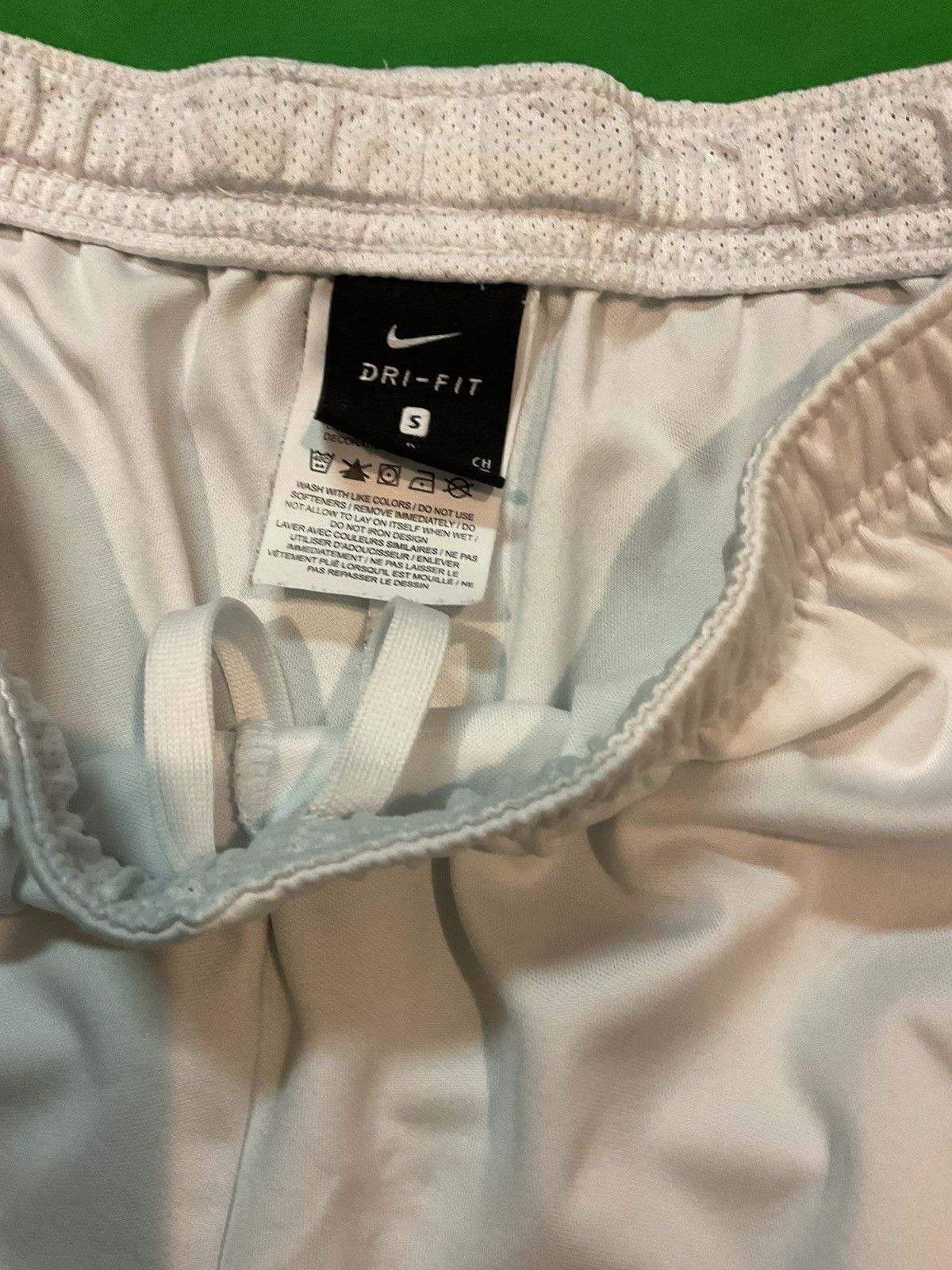 Nike × Vintage Vintage Nike shorts Size US 30 / EU 46 - 2 Thumbnail
