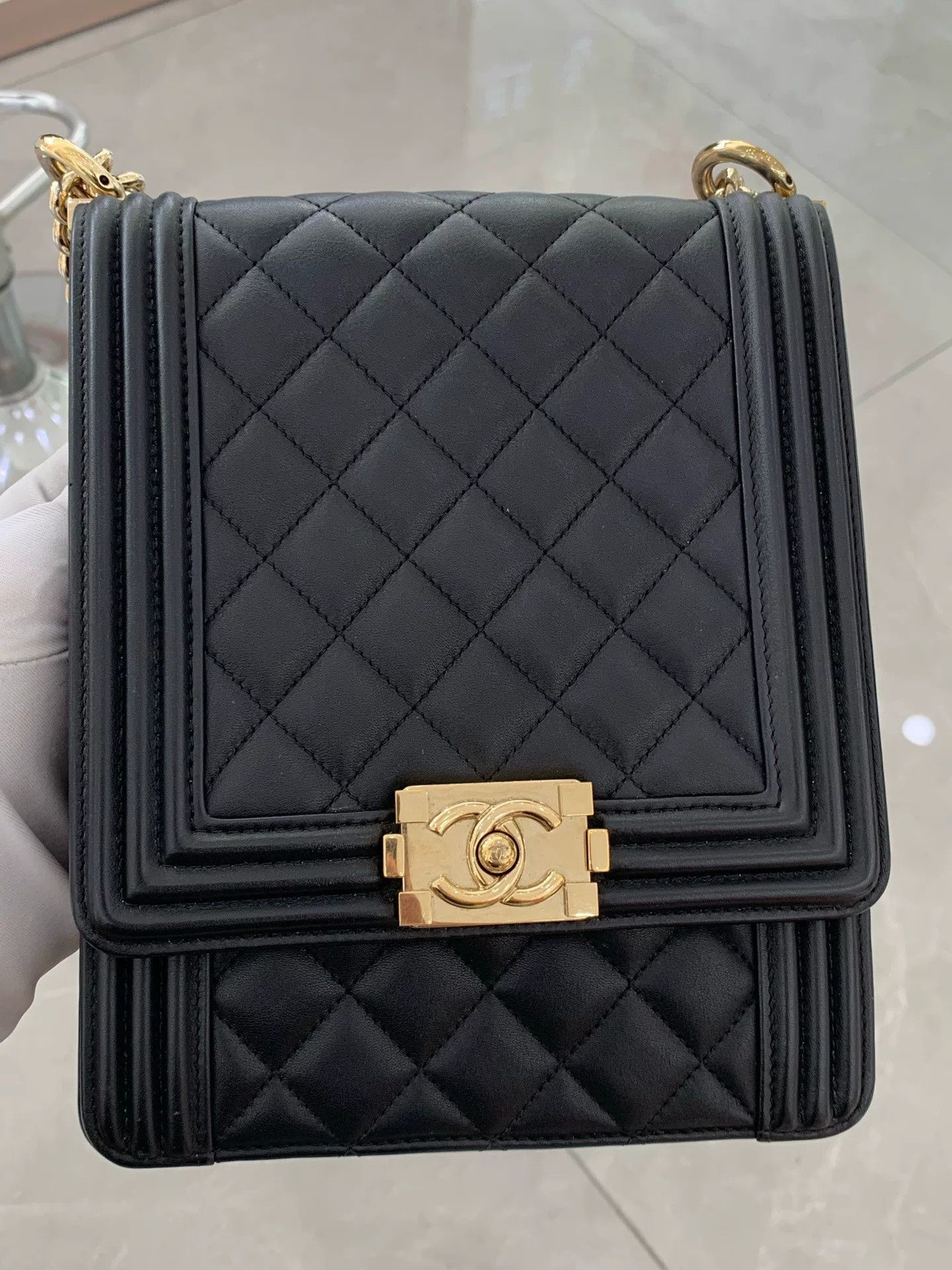 Chanel Pre-loved Bag Very good condition Size ONE SIZE - 1 Thumbnail