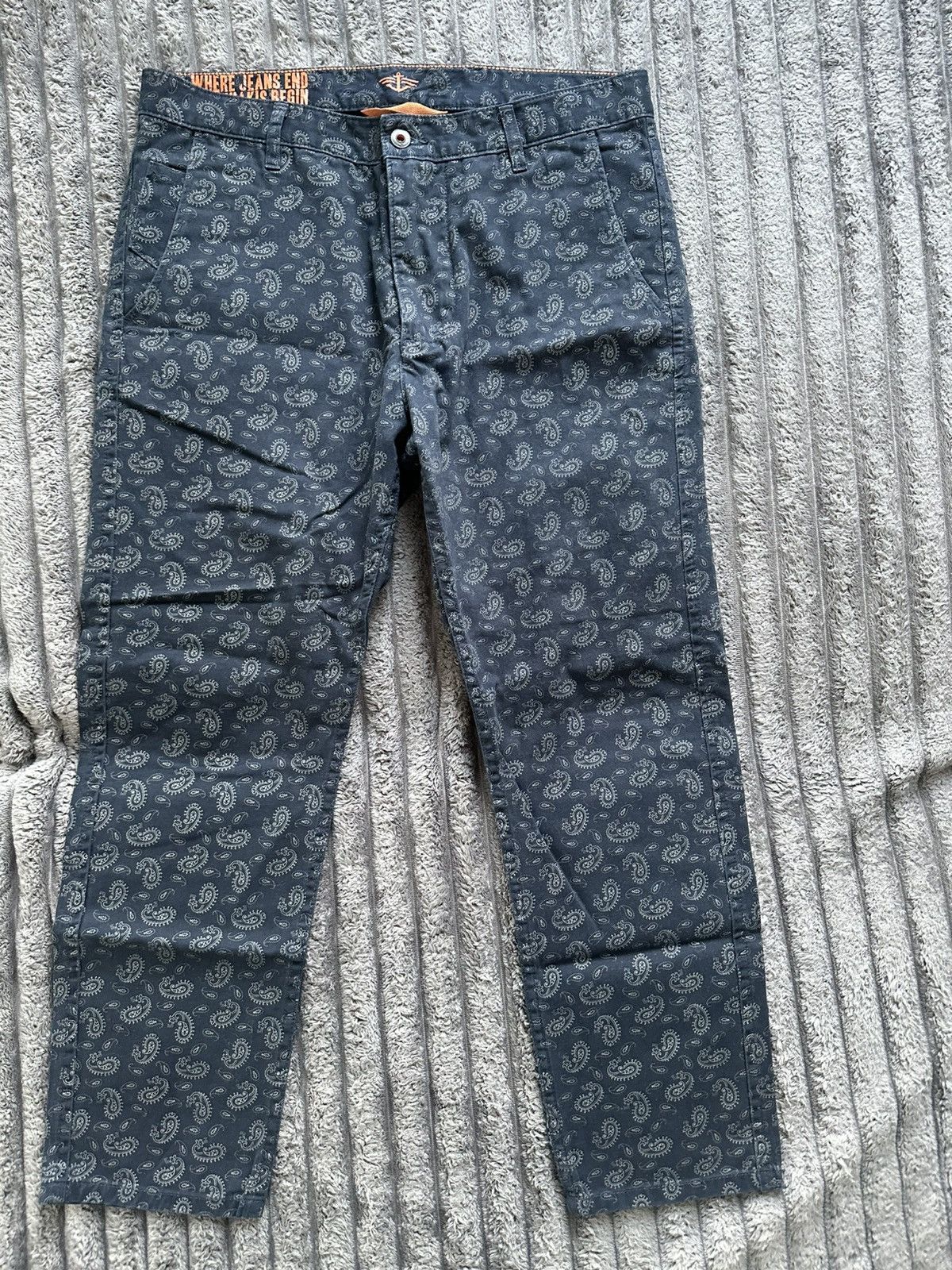 Dockers Paisley Alpha Slouch 32/30 Chino Size US 32 / EU 48 - 1 Thumbnail