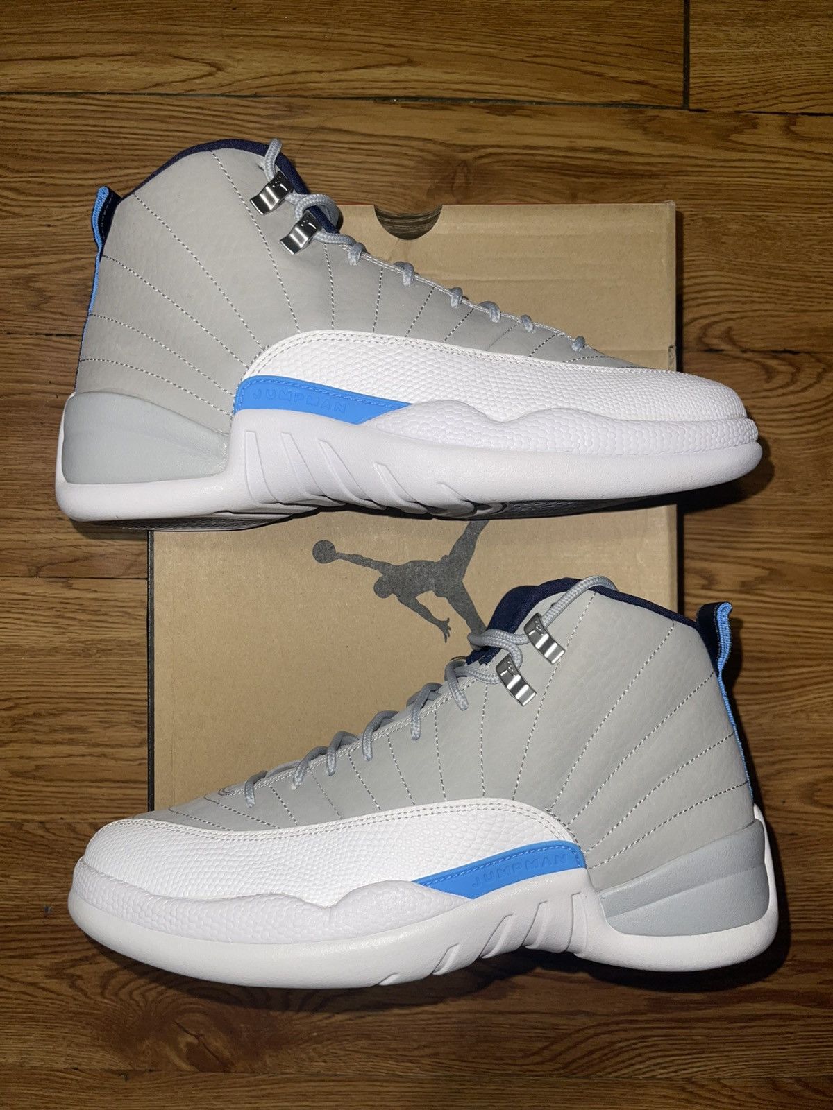 Jordan Brand × Nike Nike Air Jordan Retro 12 “Grey University Blue” size 9 Men’s Size US 9 / EU 42 - 1 Thumbnail