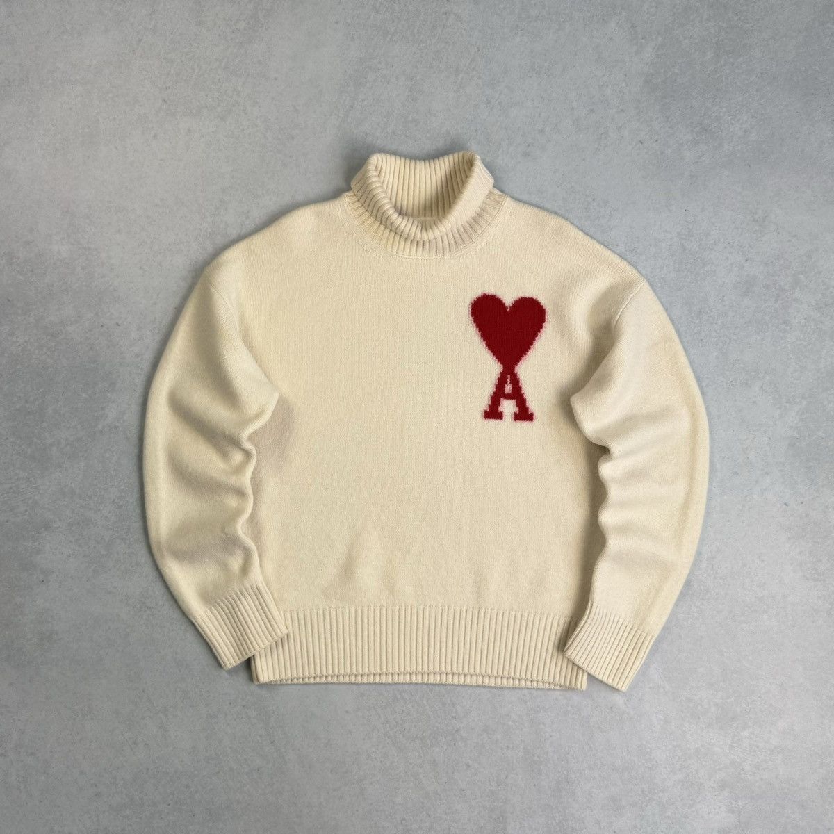 AMI AMI PARIS OVERSIZED HEART LOGO TURTLENECK SWEATER 100% WOOL Size US S / EU 44-46 / 1 - 1 Thumbnail