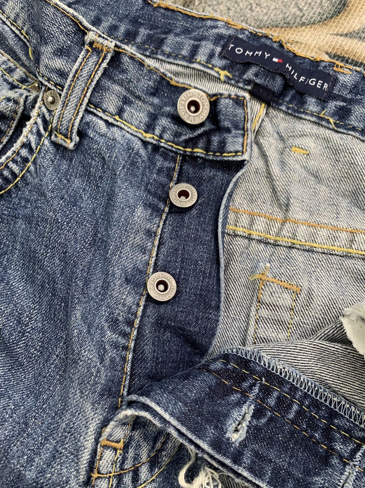 Tommy Hilfiger Distress Tommy Hilfiger Denim Pant Size US 33 - 16 Thumbnail