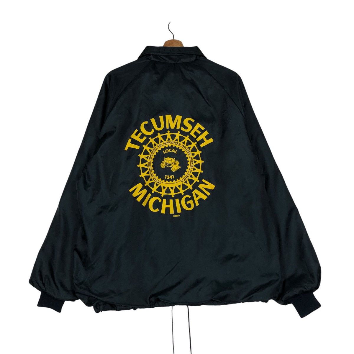 Japanese Brand 📌Vintage Light Jacket Button Tecumseh Michigan Big Logo Size US M / EU 48-50 / 2 - 1 Thumbnail