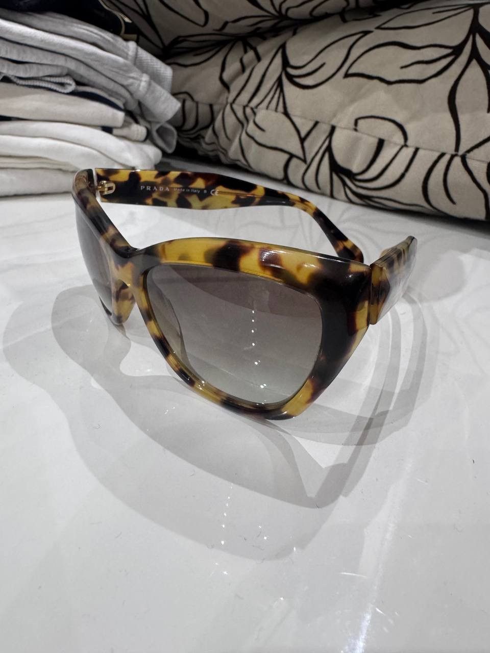 Prada Prada Cat Eye Sunglasses Rare Vintage Size ONE SIZE - 19 Thumbnail
