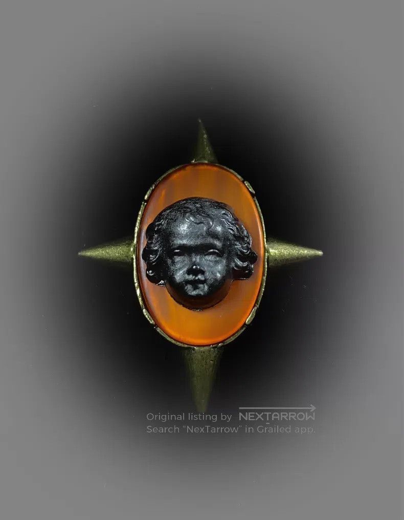 Jean Paul Gaultier jean paul gaultier Portrait brooch Size ONE SIZE - 2 Thumbnail