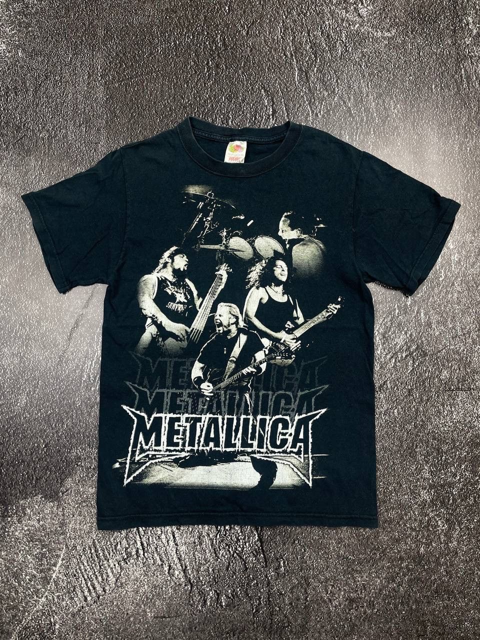 Metallica Vintage Metallica Big Logo Rare Rock Band tees Y2K T-shirts Size US S / EU 44-46 / 1 - 1 Thumbnail