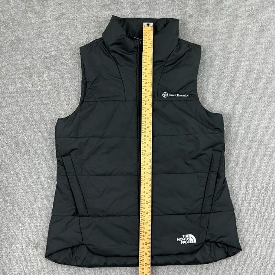 The North Face The North Face Jacket Womens Small Black Insulated Puffer Hiking Small Black The North Face Jacket Womens Regular Fit Dry Clean Only? Size S / US 4 / IT 40 - 5 Thumbnail