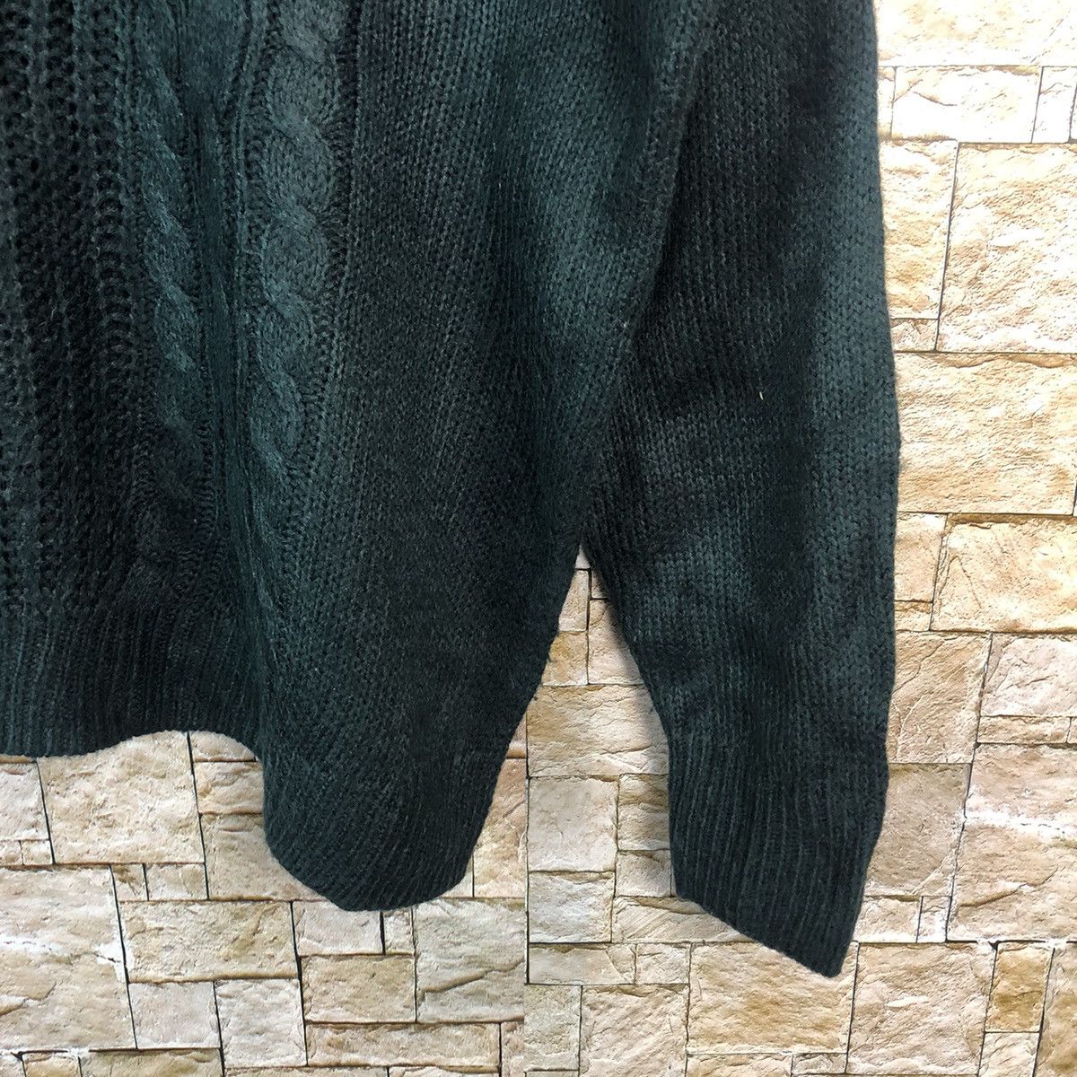 Homespun Knitwear × Japanese Brand Earth Music Dark Green cable Knitwear vintage #A899 Size US L / EU 52-54 / 3 - 8 Thumbnail